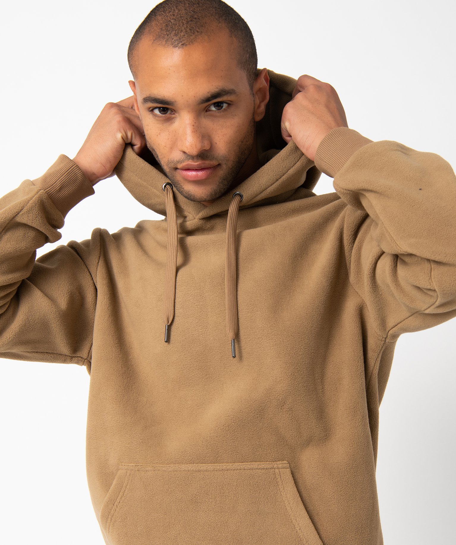 sweat homme a capuche en maille polaire beige homme