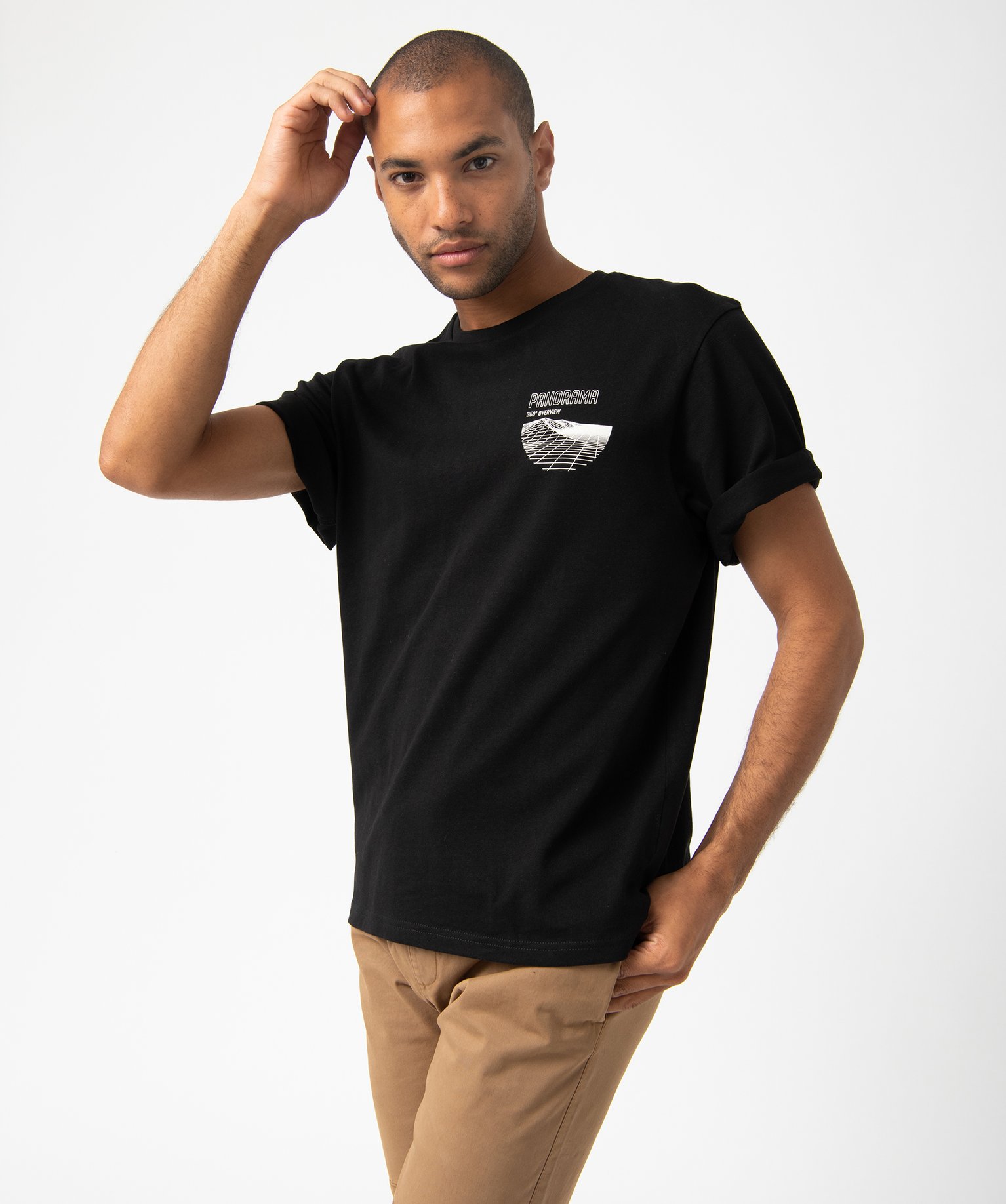 tee-shirt homme a manches courtes oversize avec inscriptions noir tee-shirts