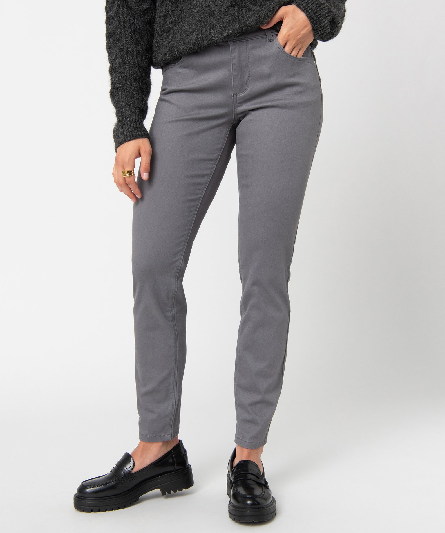 pantalon femme coupe slim effet push-up gris pantalons