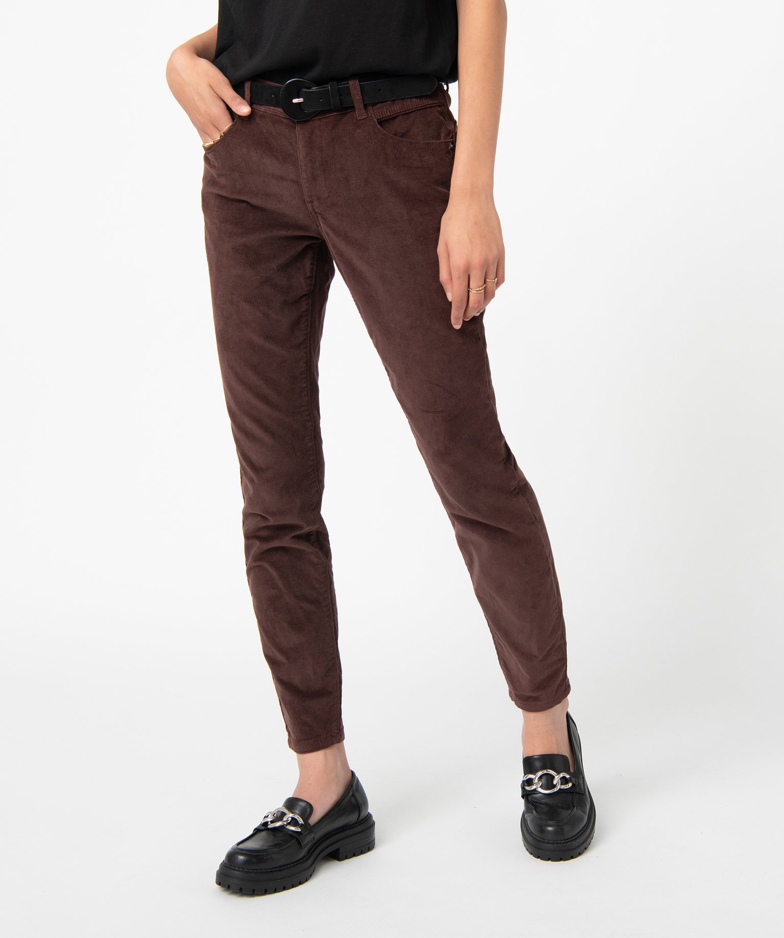 pantalon femme en velours coupe slim brun pantalons