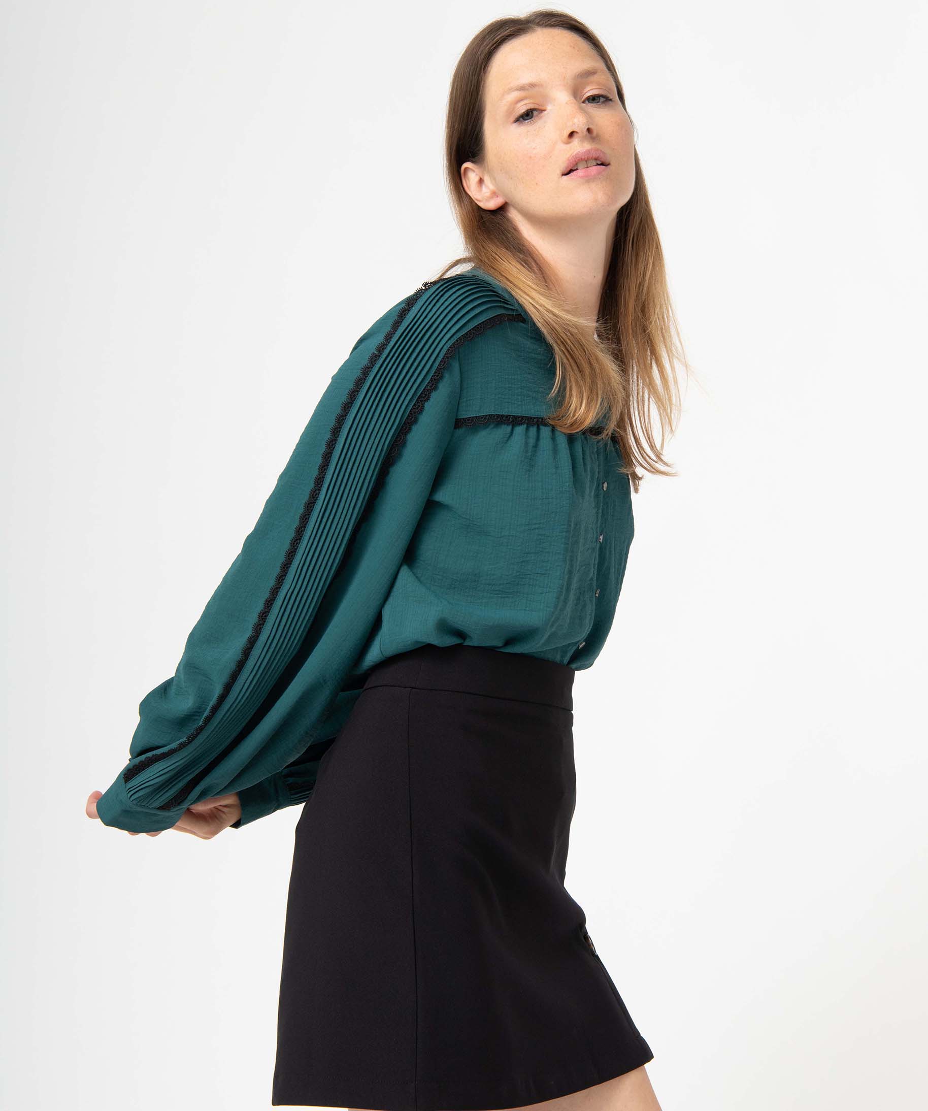 blouse femme en crepe a manches longues vert blouses femme G MO