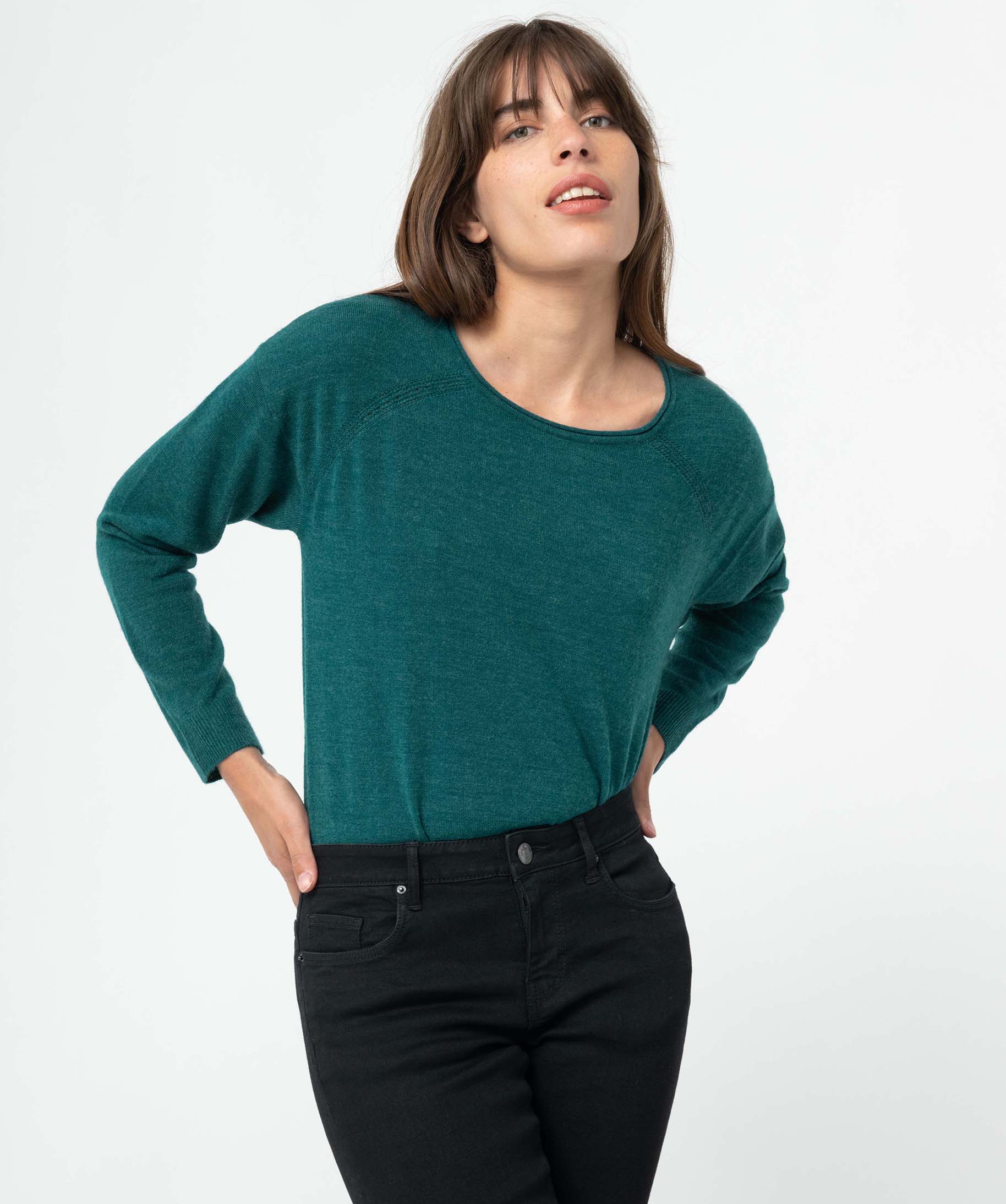 pull femme a col rond finitions roulottees bleu pulls