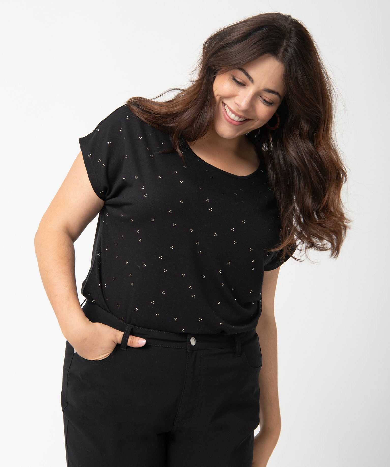 tee-shirt femme grande taille a manches courtes et micro-motifs argentes imprime