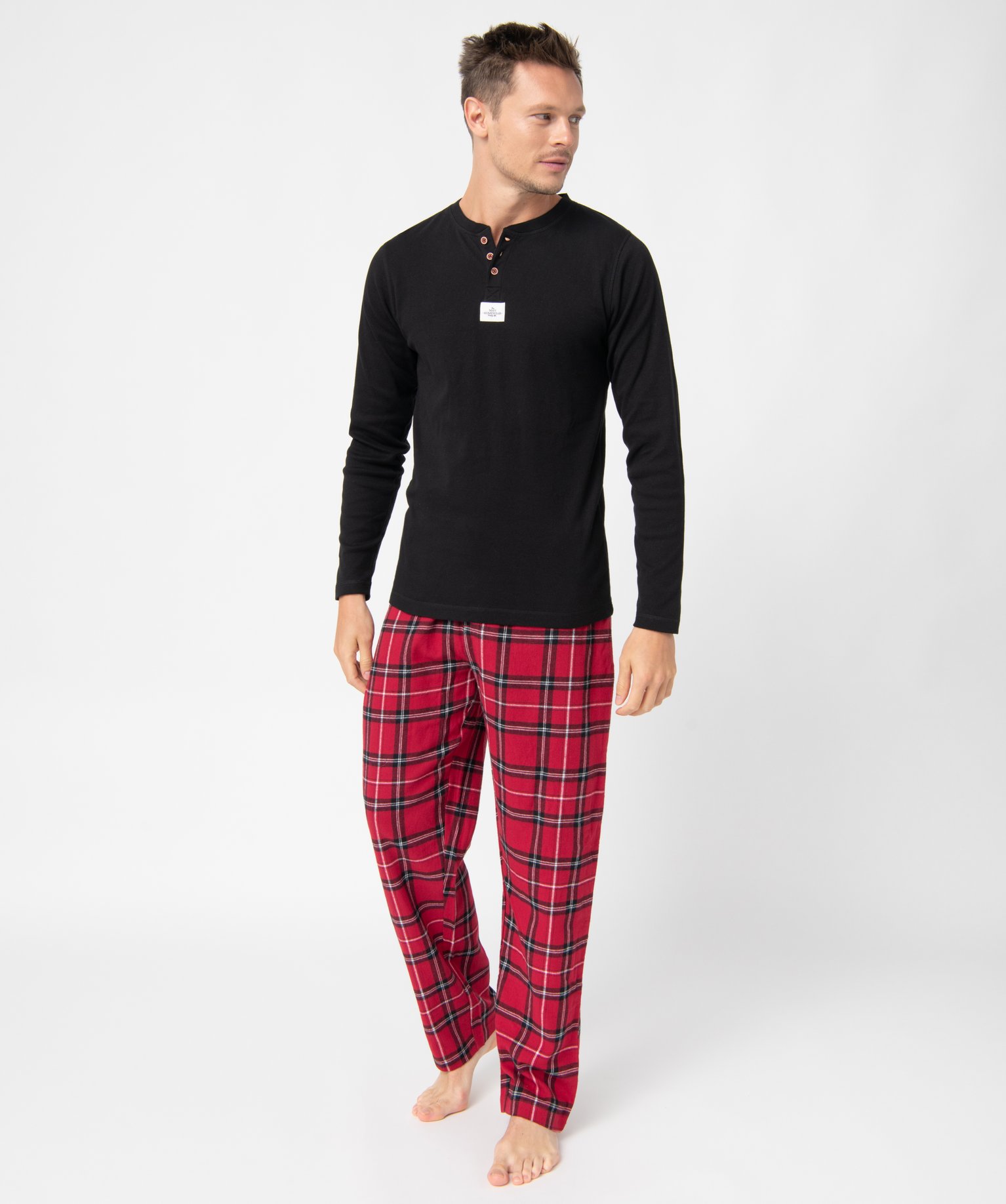 pyjama homme a carreaux dans sa pochette noir pyjamas et peignoirs