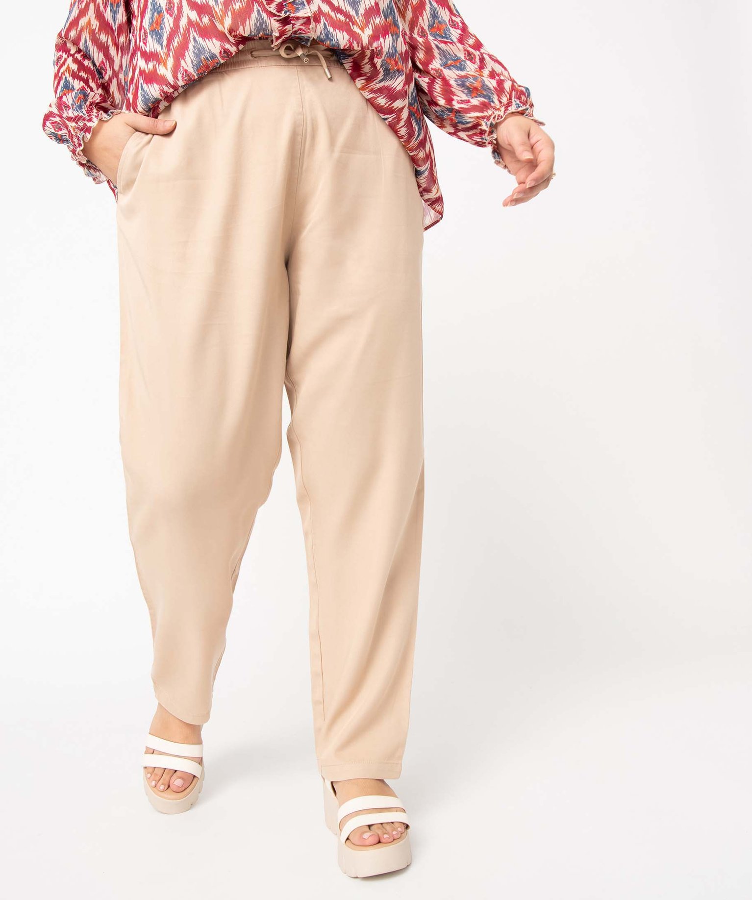pantalon femme grande taille fluide en lyocell beige pantalons femme GEMO