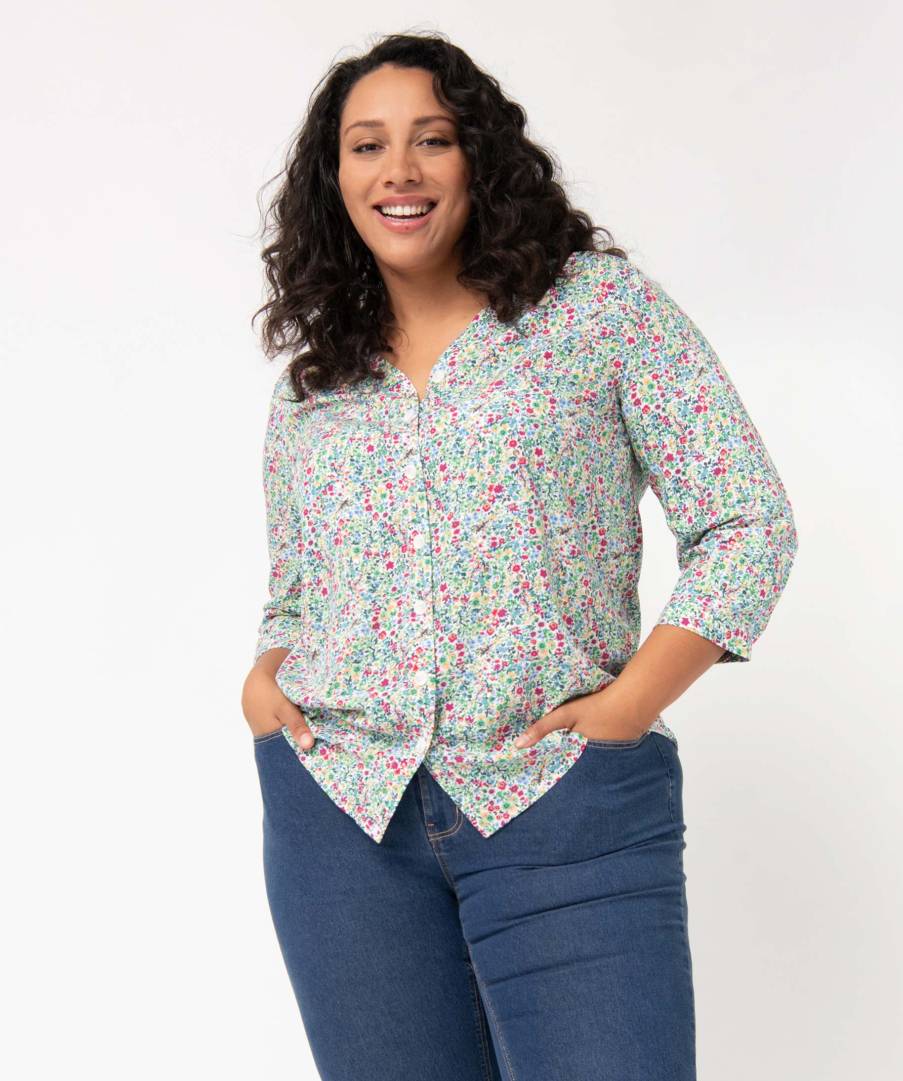 blouse femme grande taille a manches 34 avec col v et fermeture boutons multicolore chemisiers et blouses