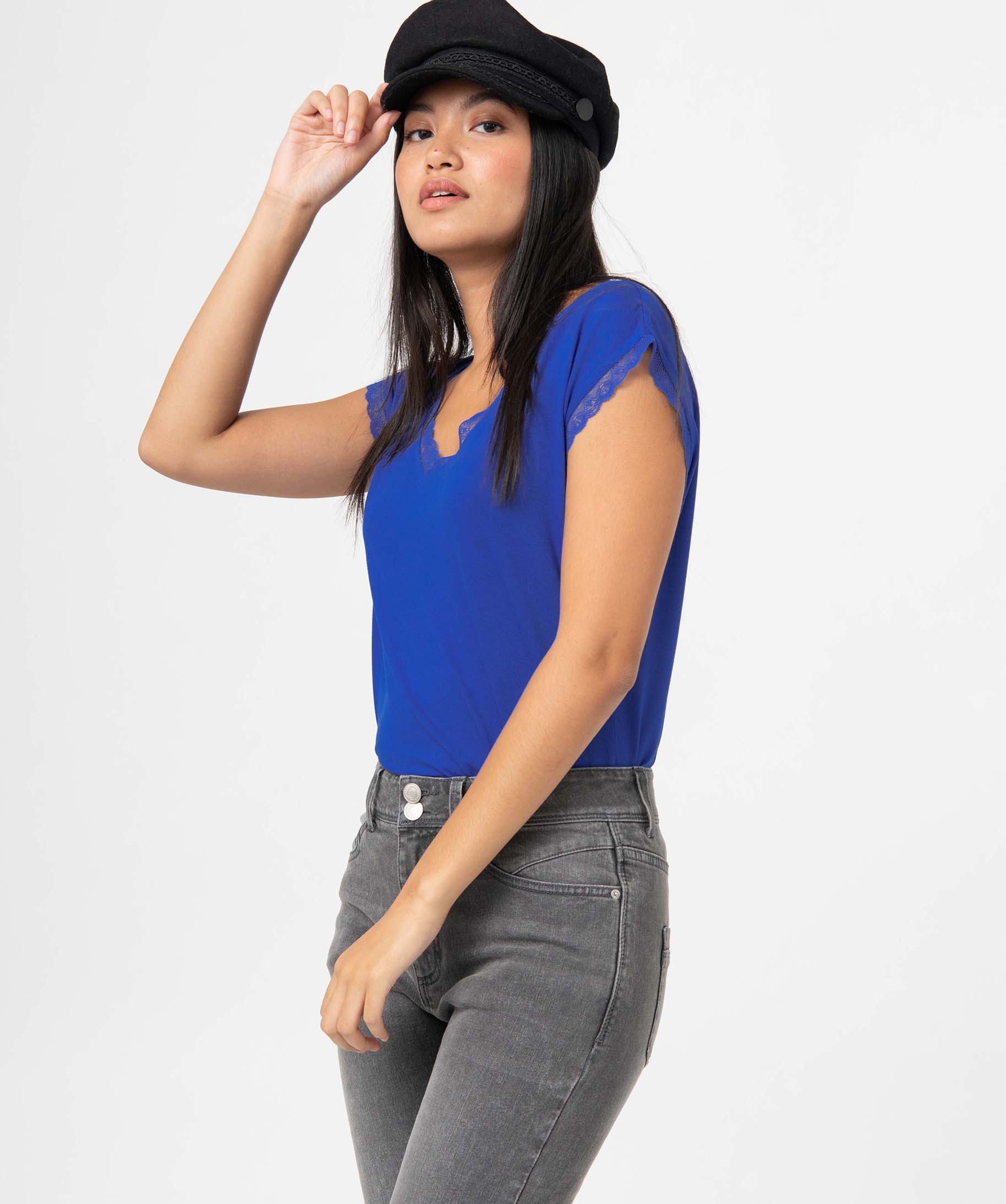 tee-shirt femme a manches courtes avec col v en dentelle bleu t-shirts manches courtes