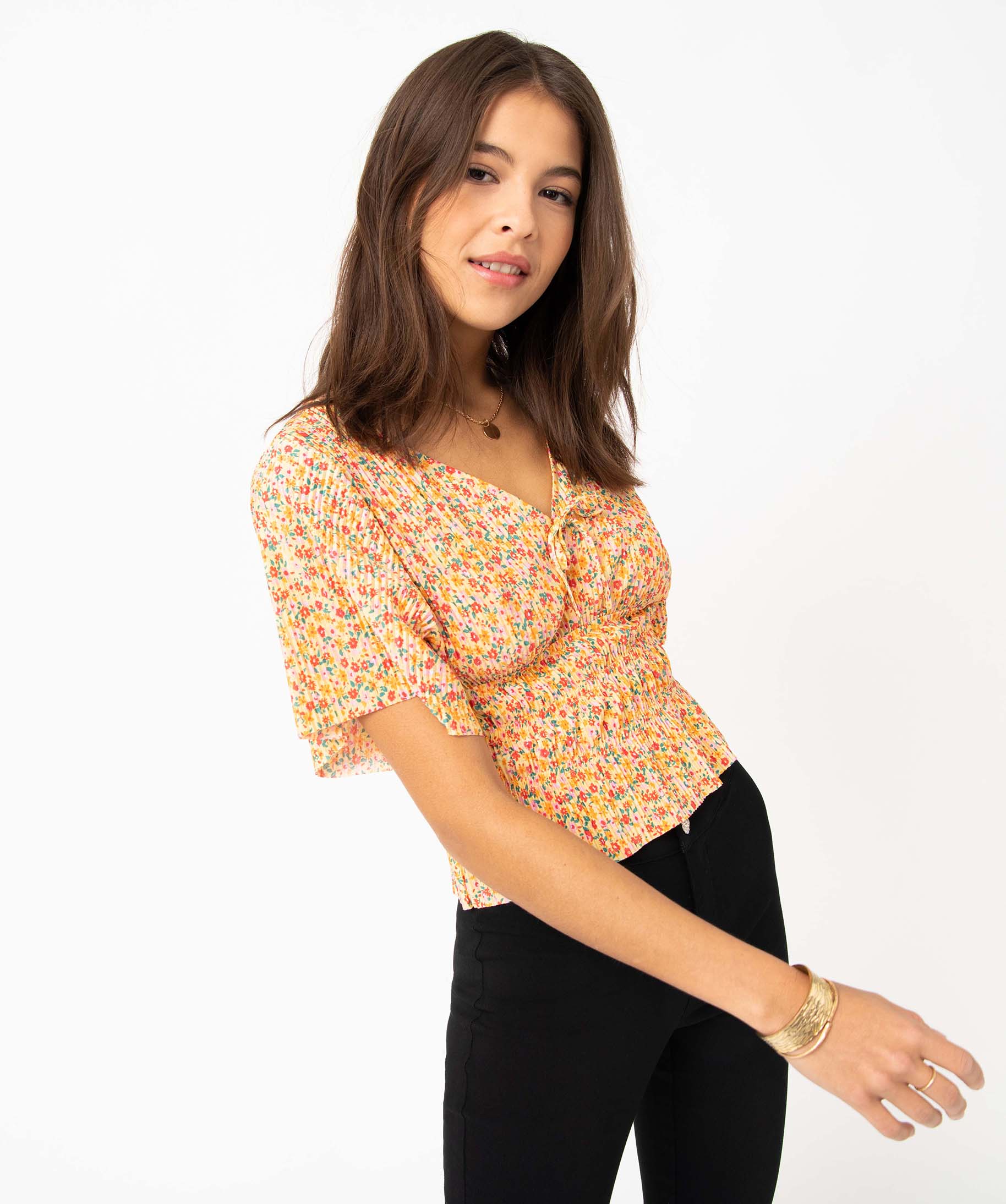 tee-shirt femme fleuri en maille plissee imprime t-shirts manches courtes