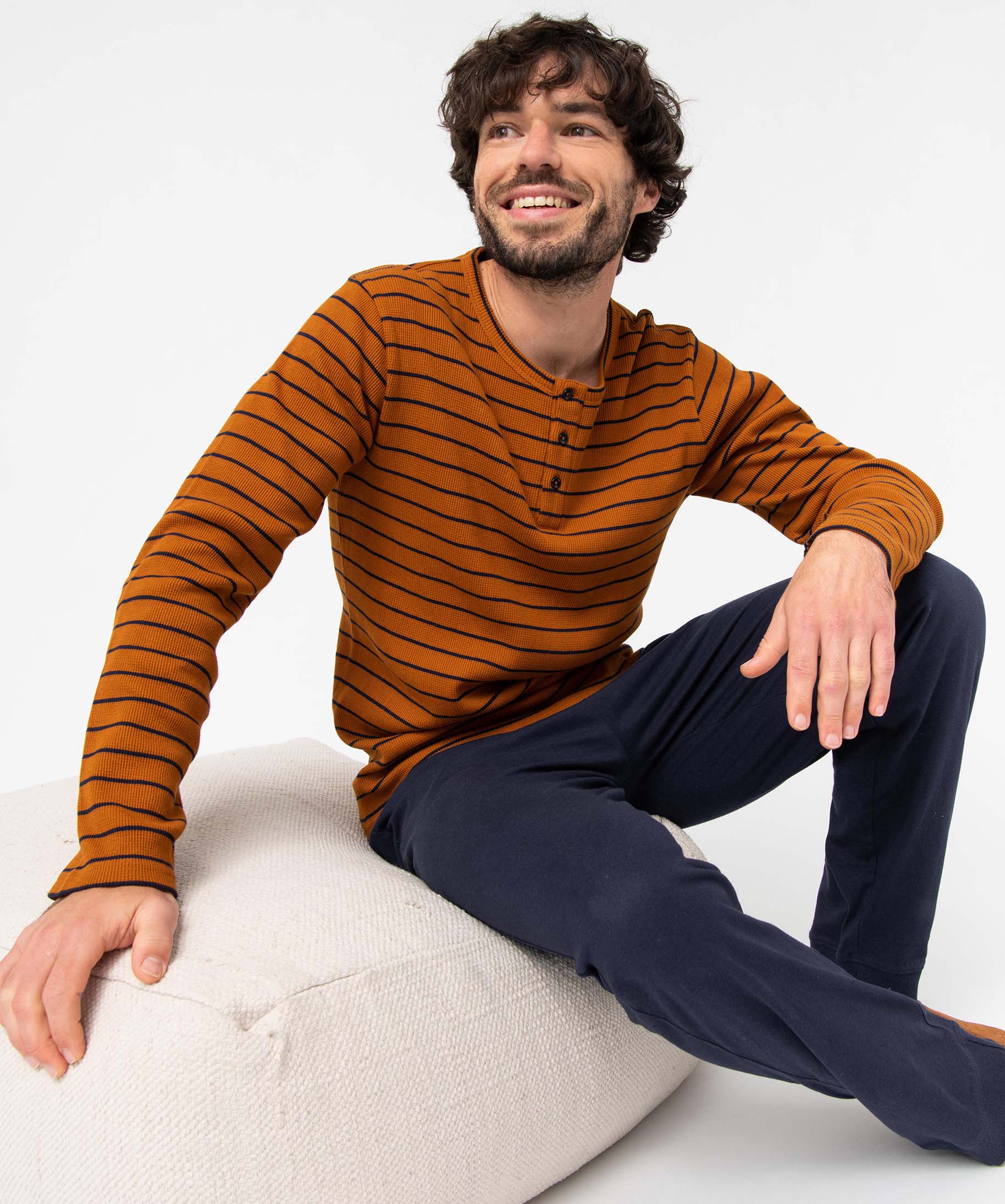pyjama homme avec haut tunisien raye en nid dabeille brun