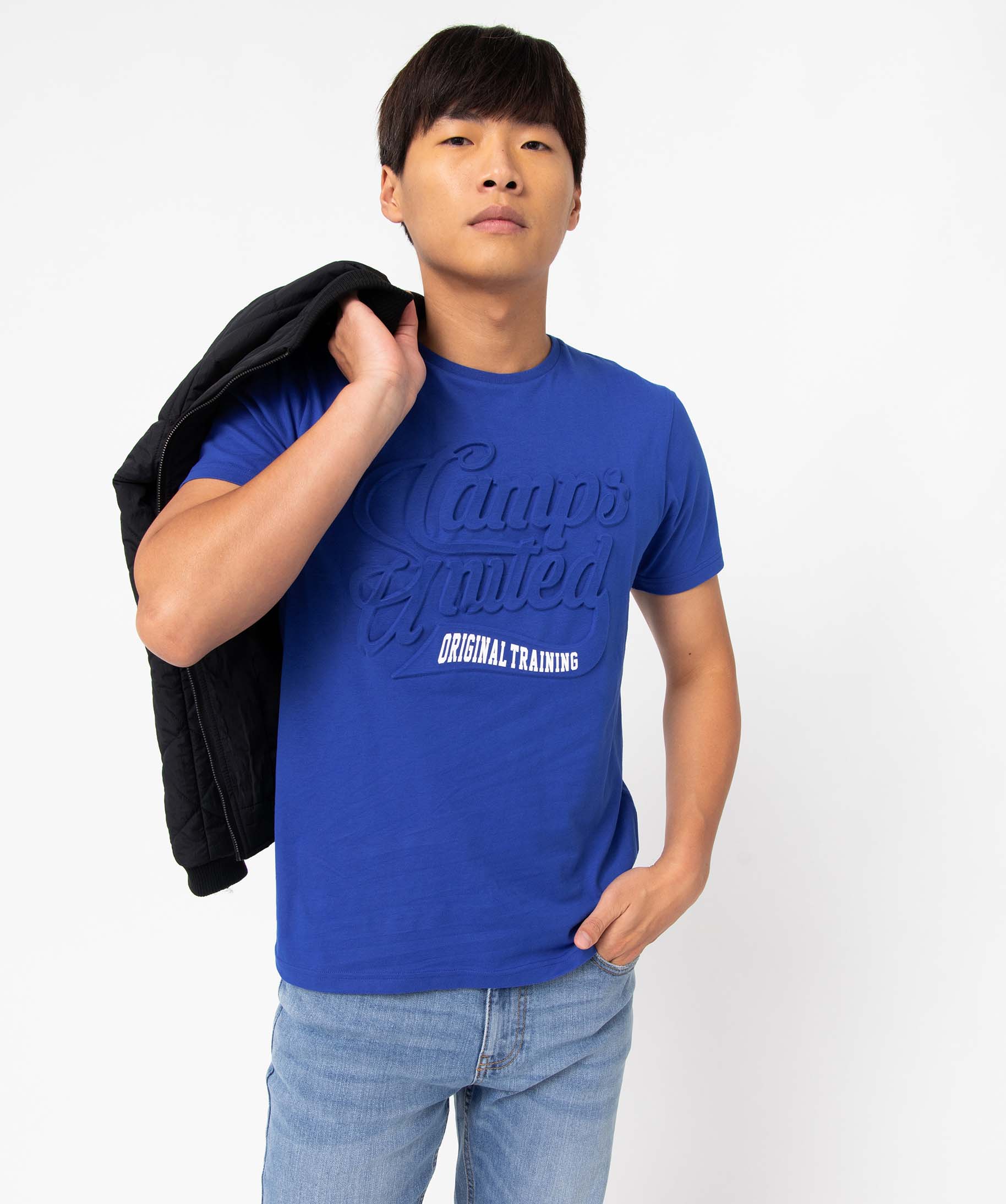tee-shirt homme avec inscription gaufree - camps united bleu tee-shirts