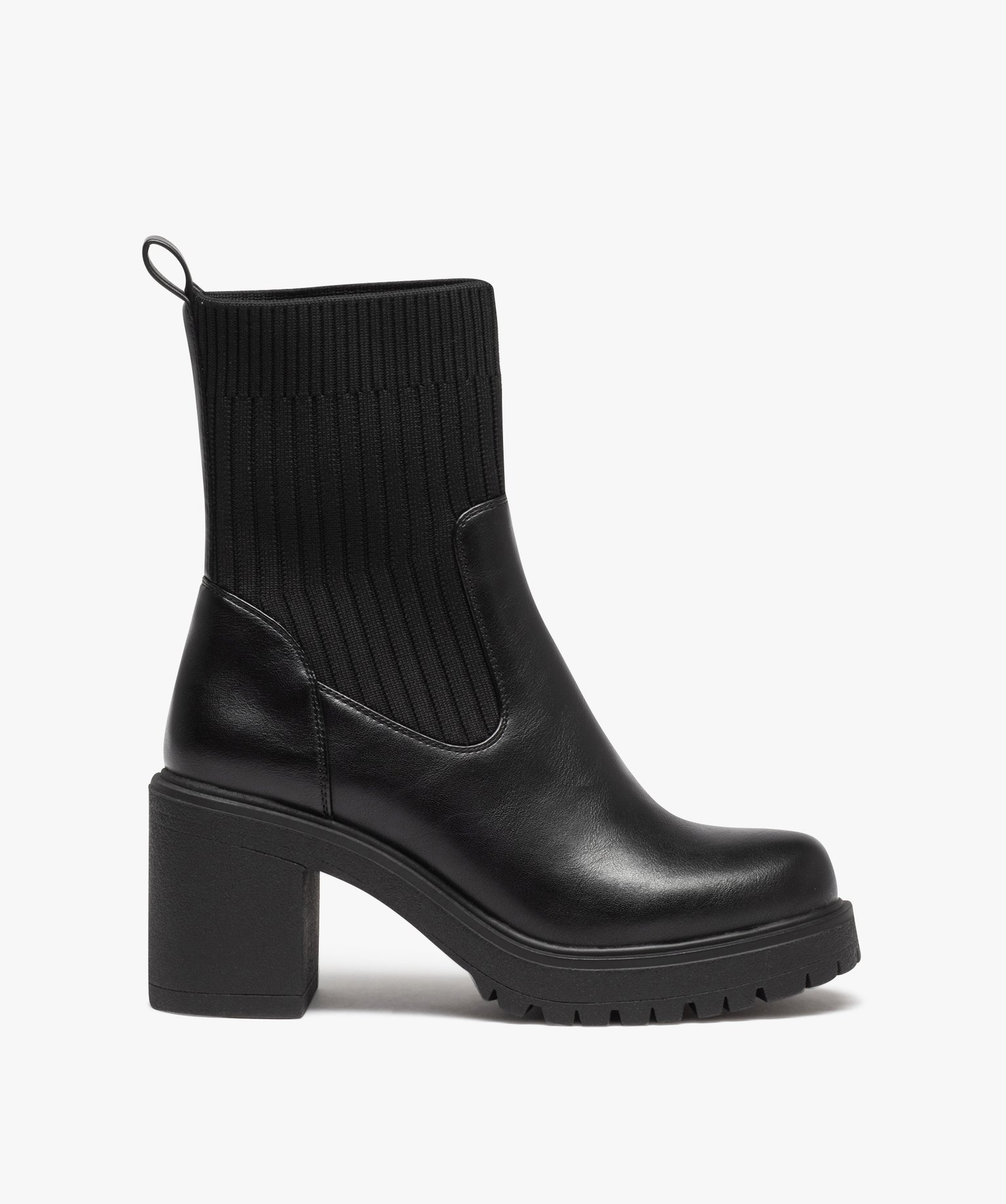 Bottine chaussette online talon carré