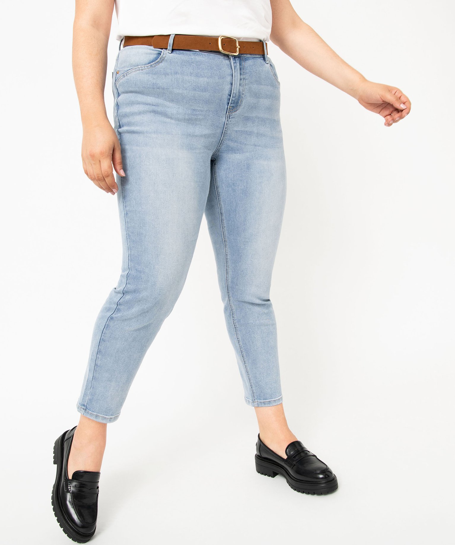 Jean online avec ceinture