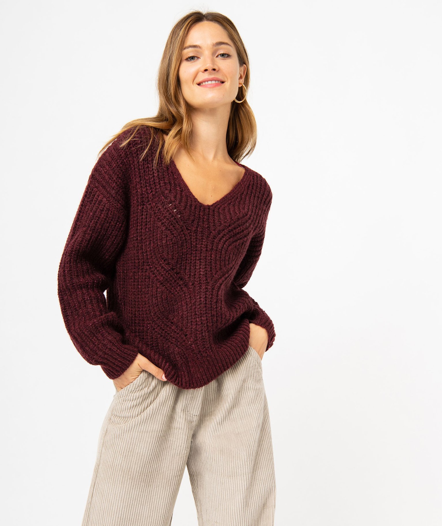 Pull avec détails ajourés rouge foncé femme