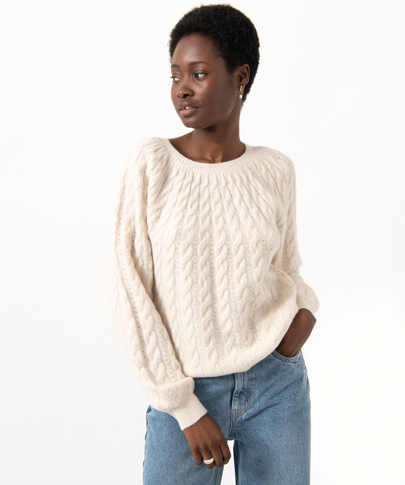Pull en maille torsadée femme outlet