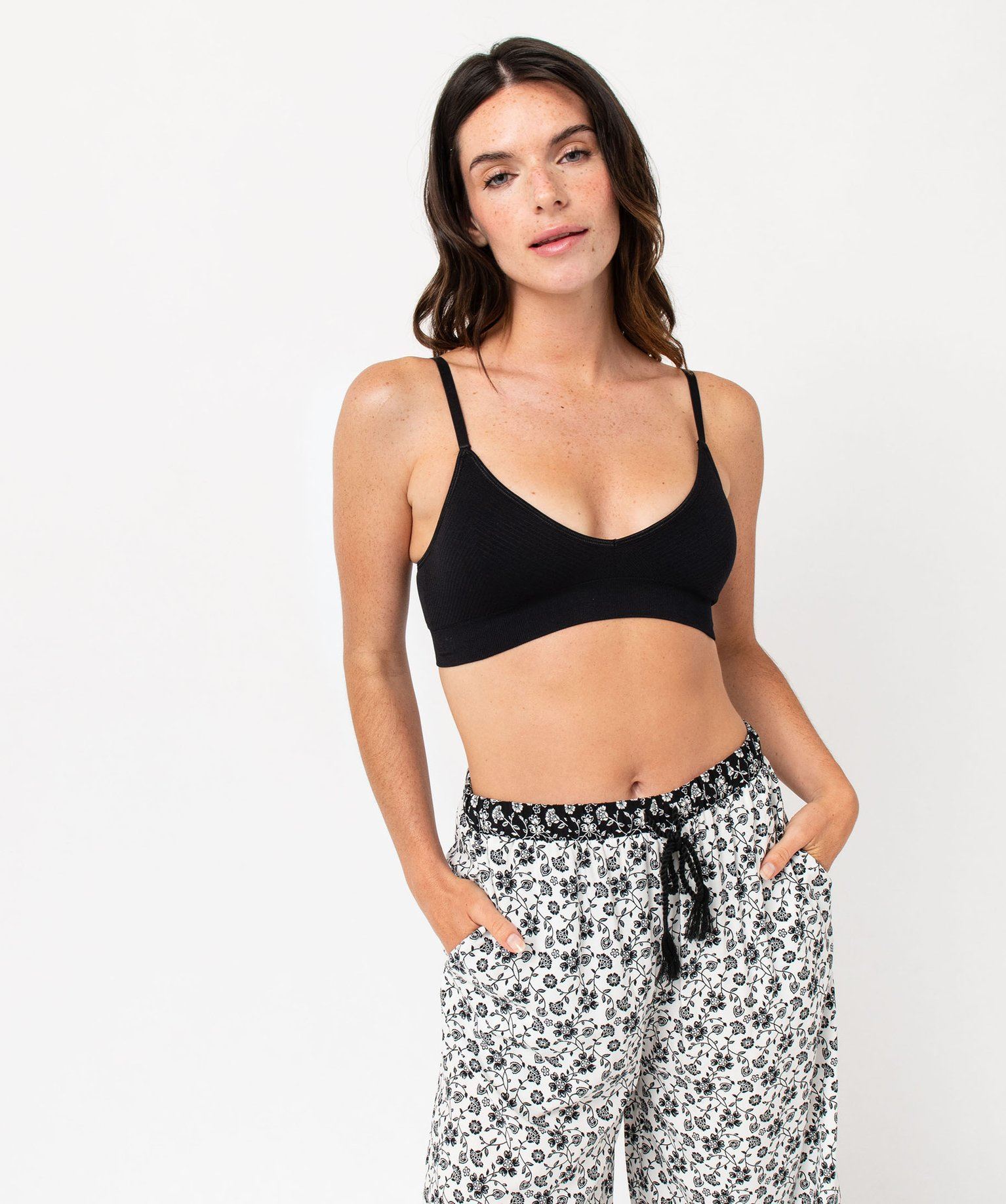 brassiere triangle sans armatures sans coutures avec mousses amovibles noir standard soutien gorge sans armatures