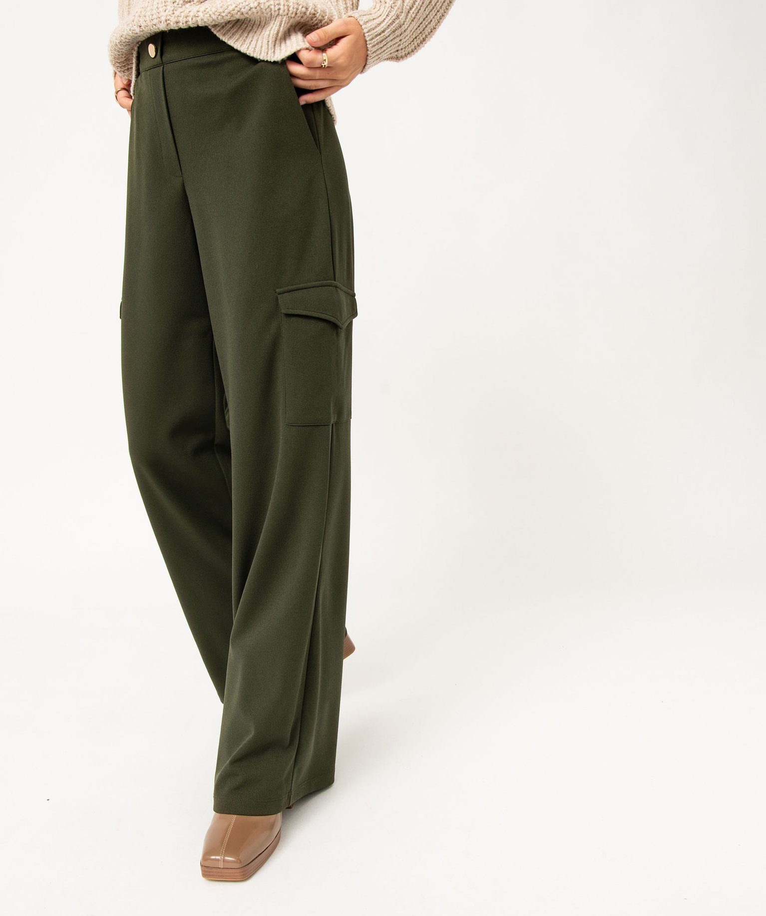 pantalon cargo large en maille fluide femme vert pantalons femme