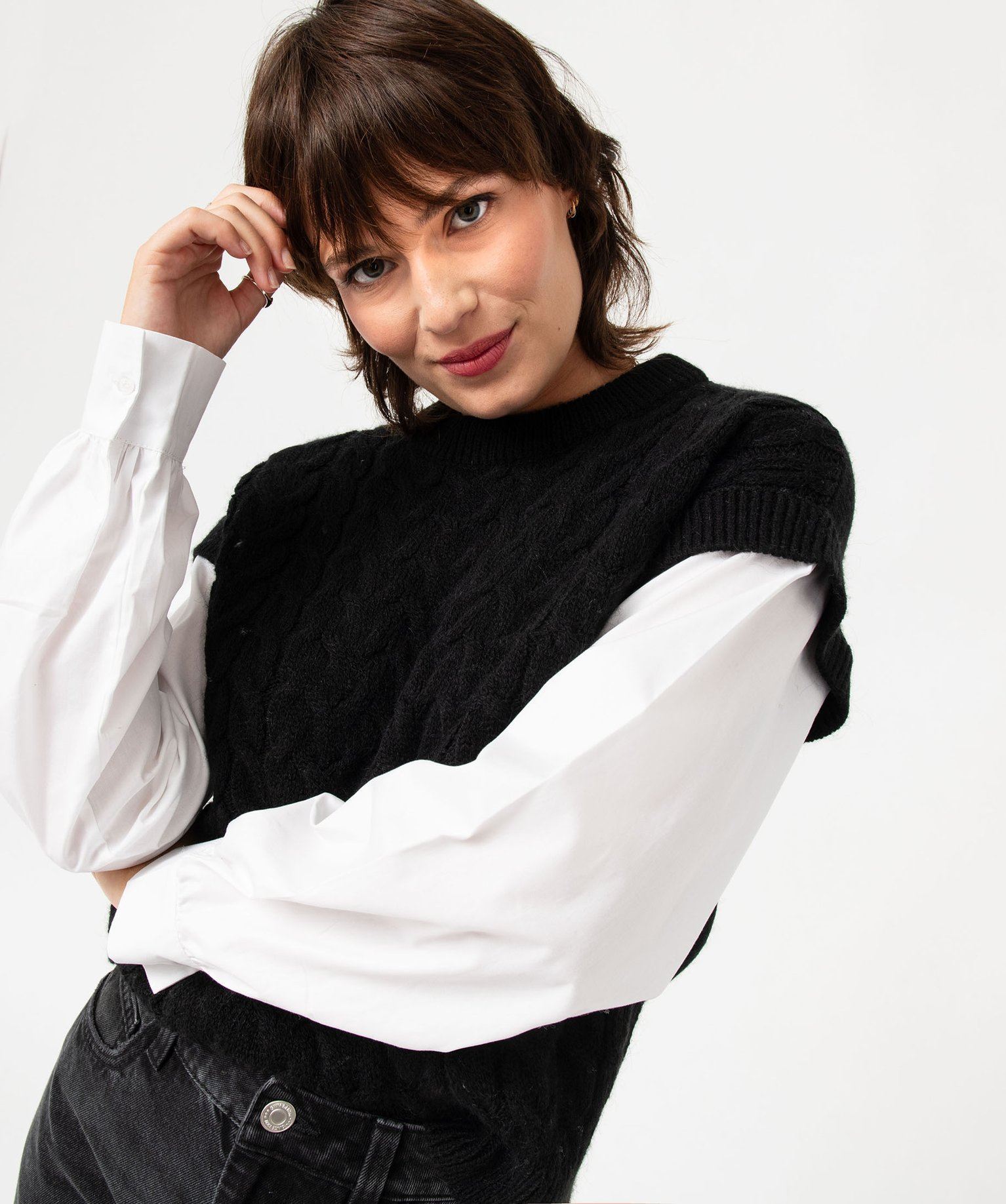 pull effet 2-en-1 manches de chemise femme noir pulls