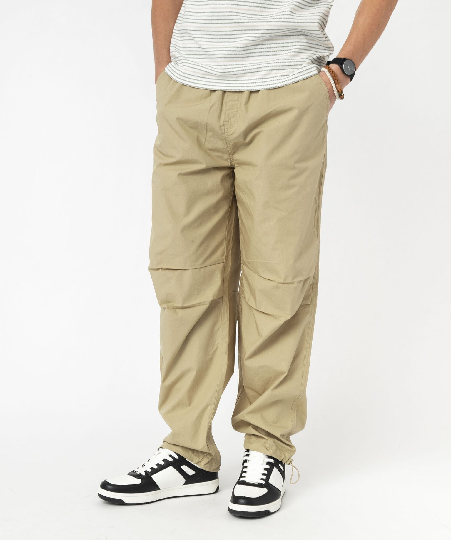 pantalon parachute ajustable a la taille et aux chevilles homme beige pantalons promos GEMO