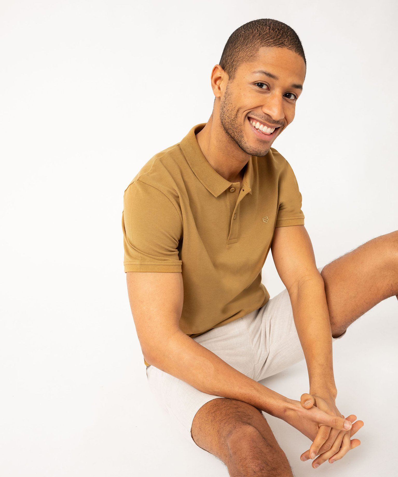 polo a manches courtes en maille piquee homme beige polos