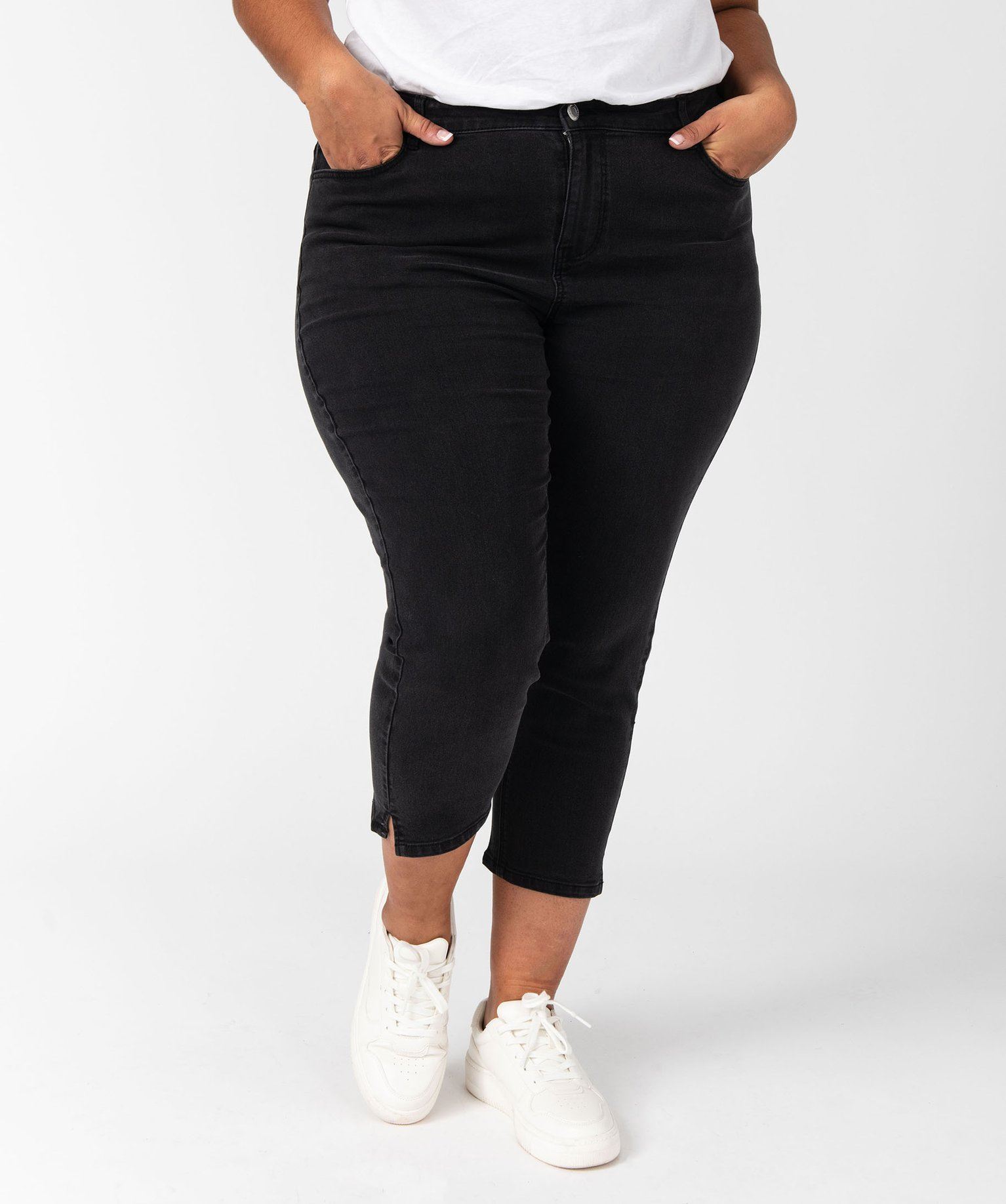 pantacourt en jean stretch coupe slim taille normale femme grande taille noir standard pantacourt en jean