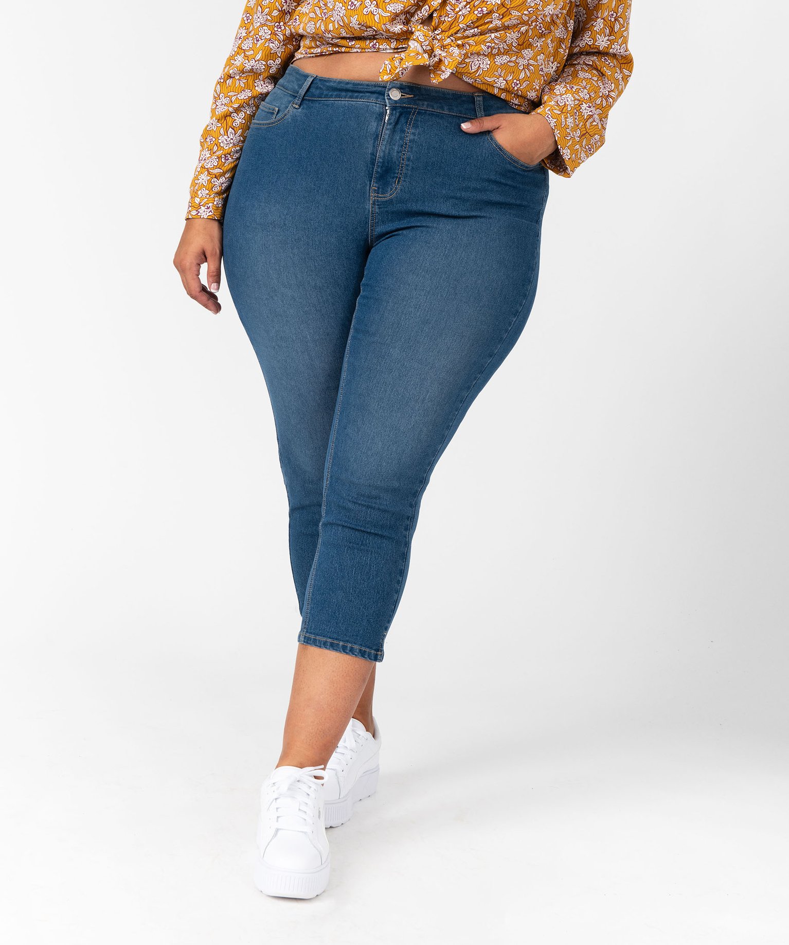 pantacourt en jean stretch coupe slim taille normale femme grande taille gris pantacourts