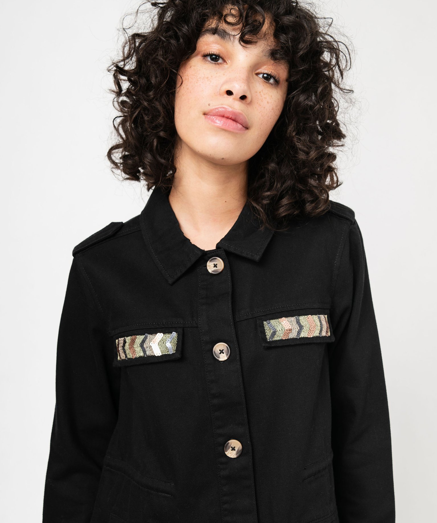 veste femme saharienne avec broderies sur la poitrine noir vestes femme GEMO