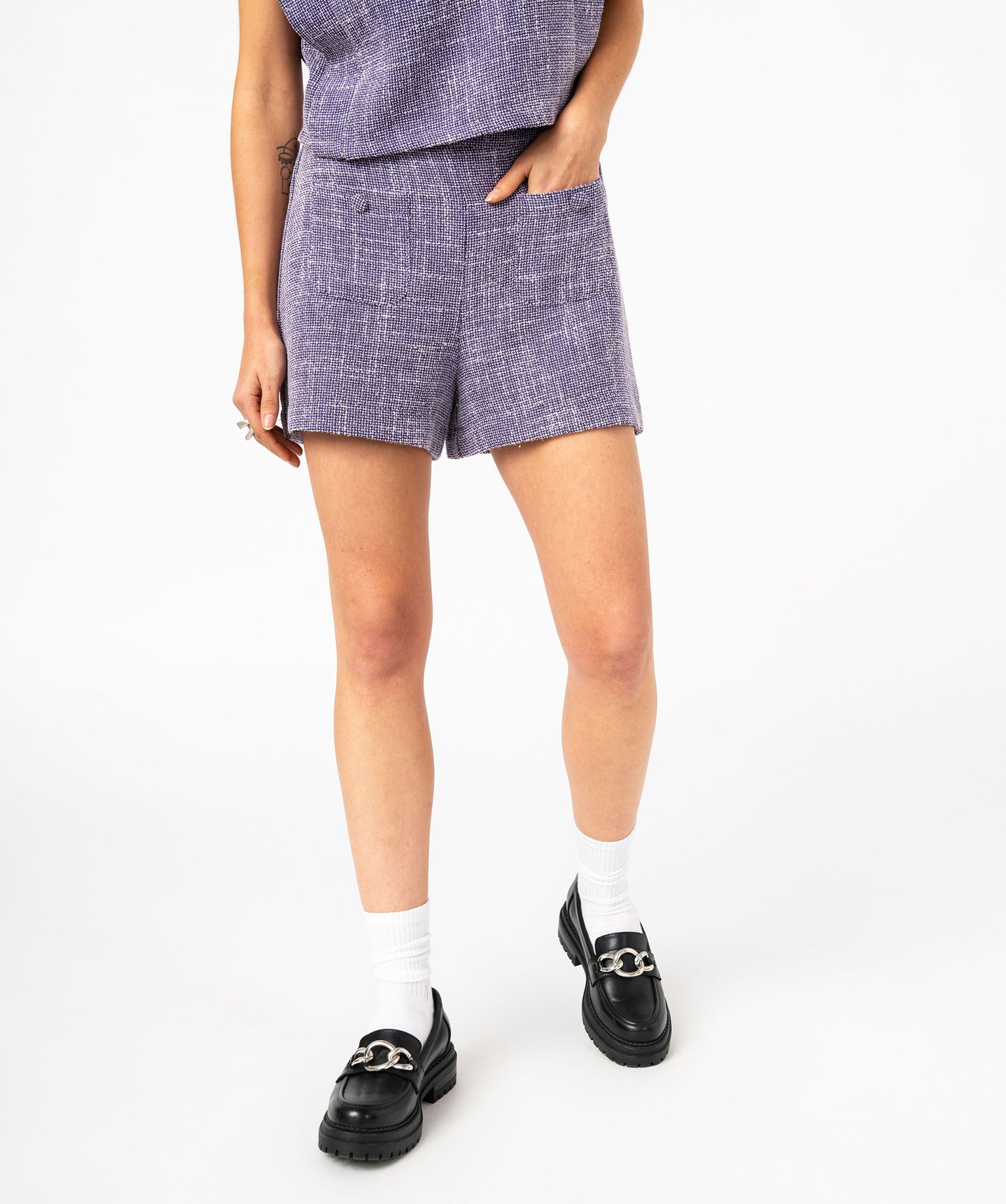 short aspect tweed avec poches sur l’avant femme violet shorts