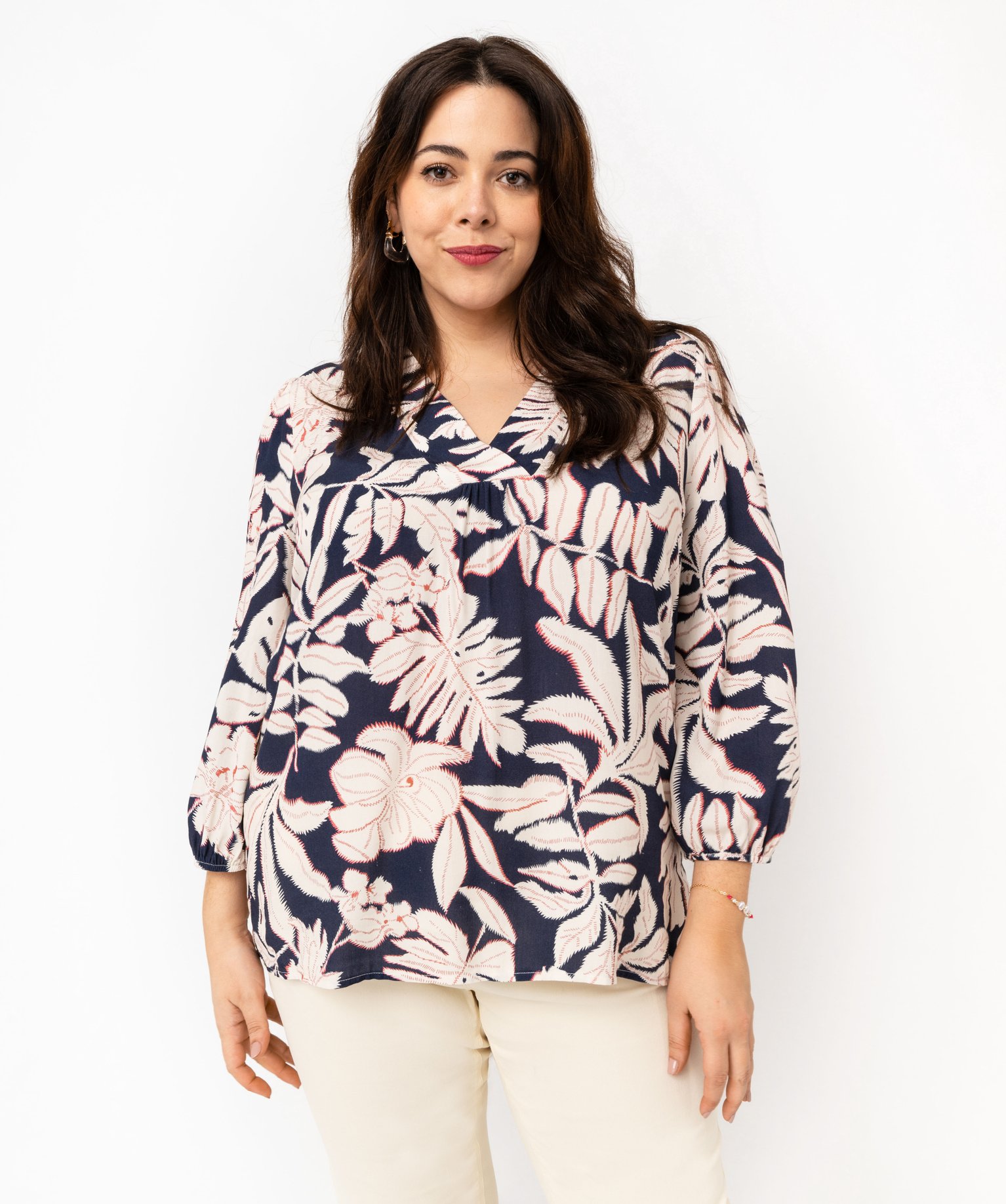 blouse manches longues en viscose fleurie femme grande taille blanc chemisiers et blouses femme GEMO