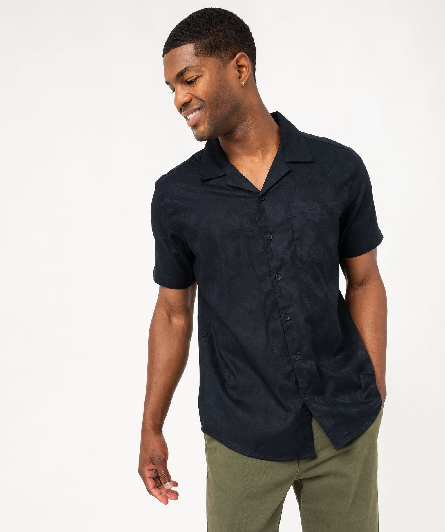 Chemise homme manche courte motif best sale