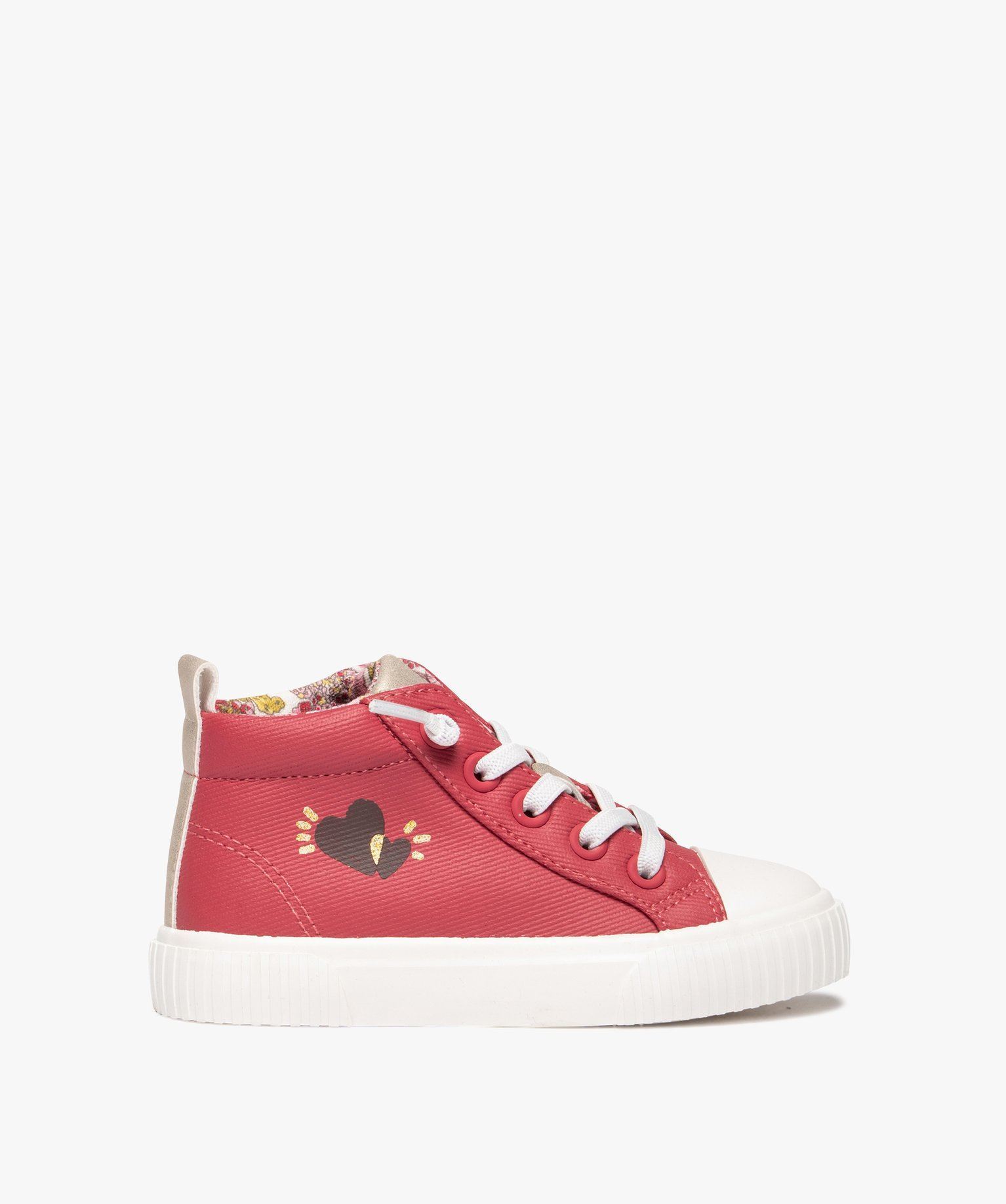 baskets fille montantes a semelle plateforme detail petit coeur rose standard baskets