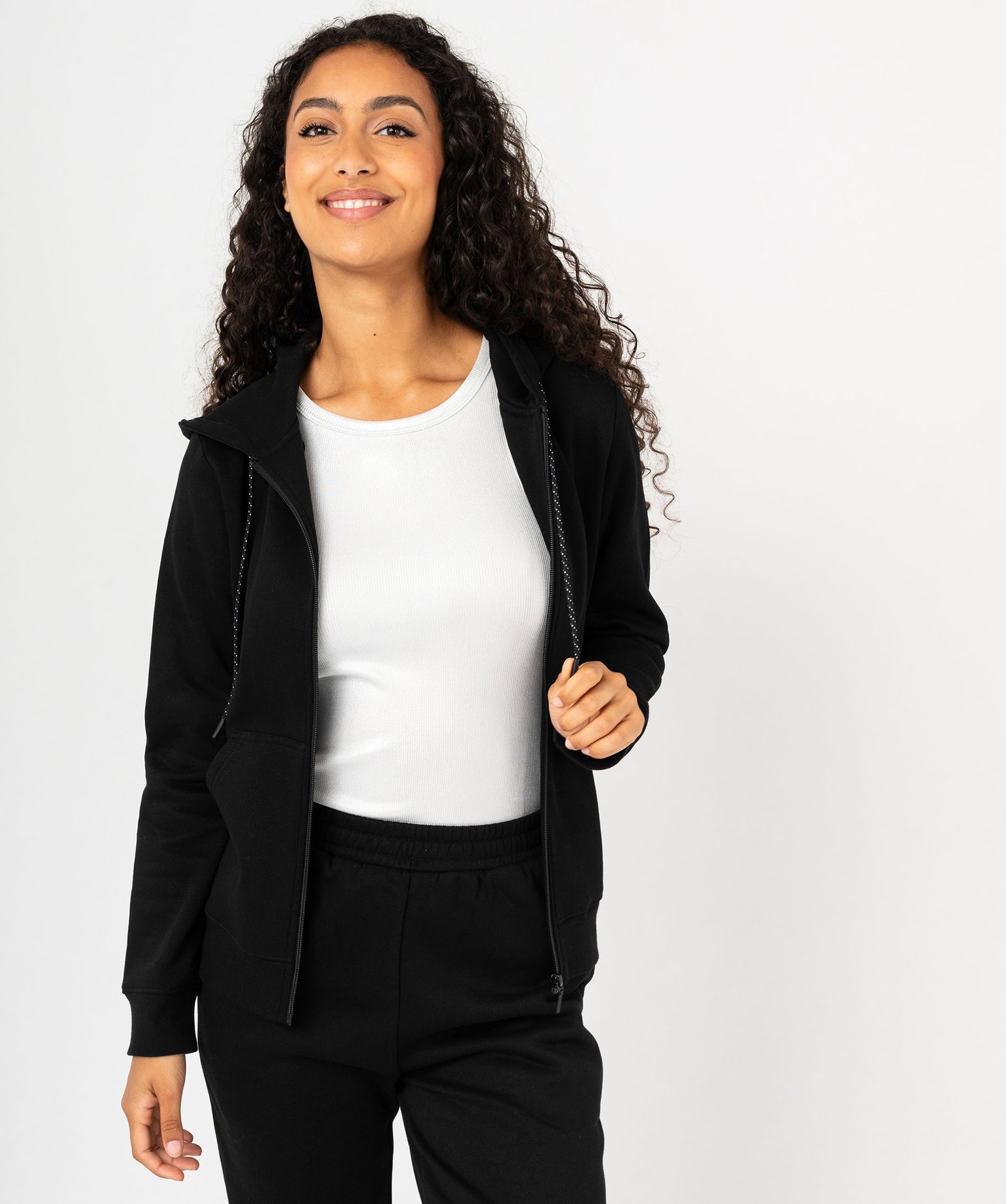 Sweat noir zippé femme best sale