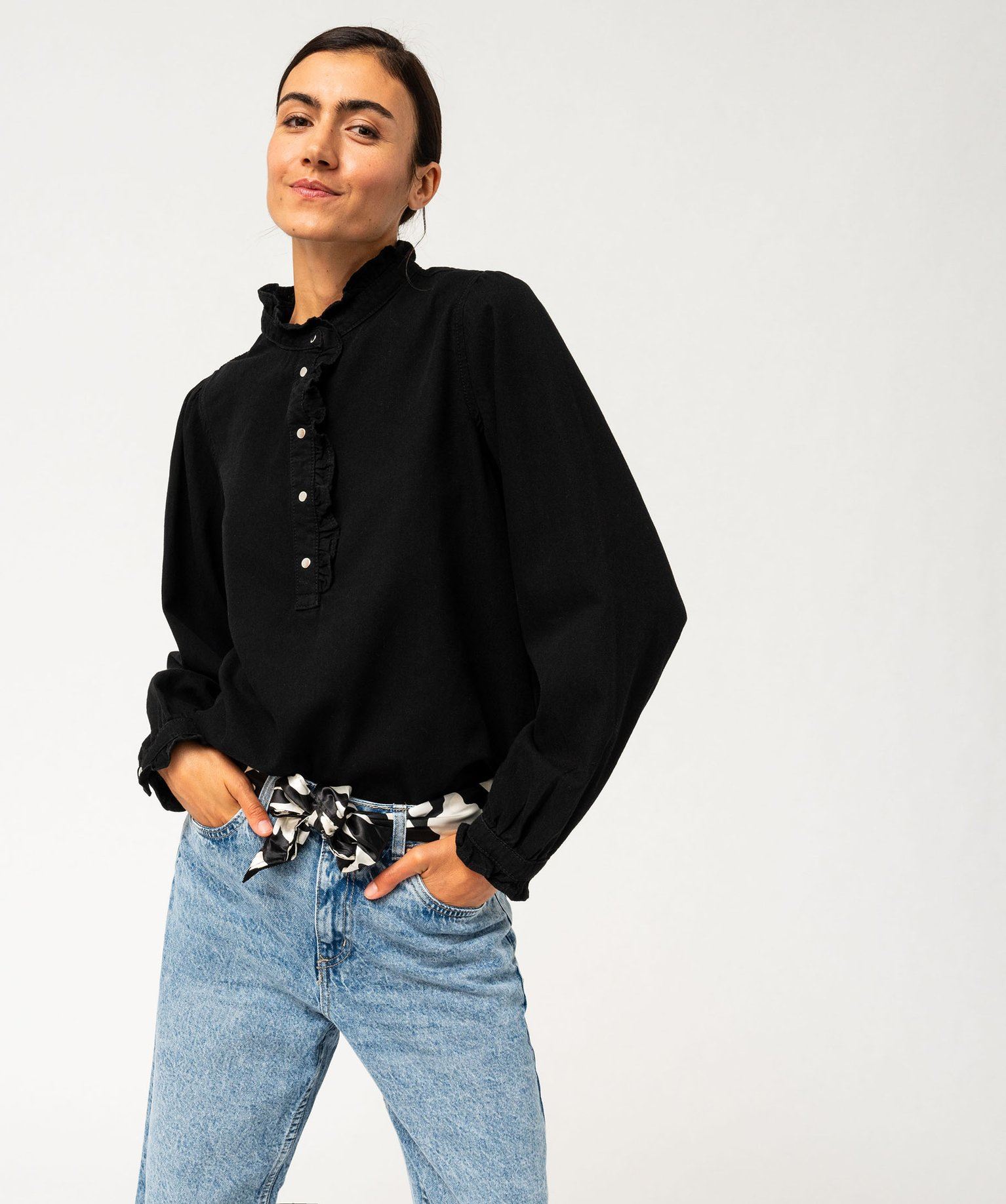 blouse en toile de coton avec col fronce femme noir blouses