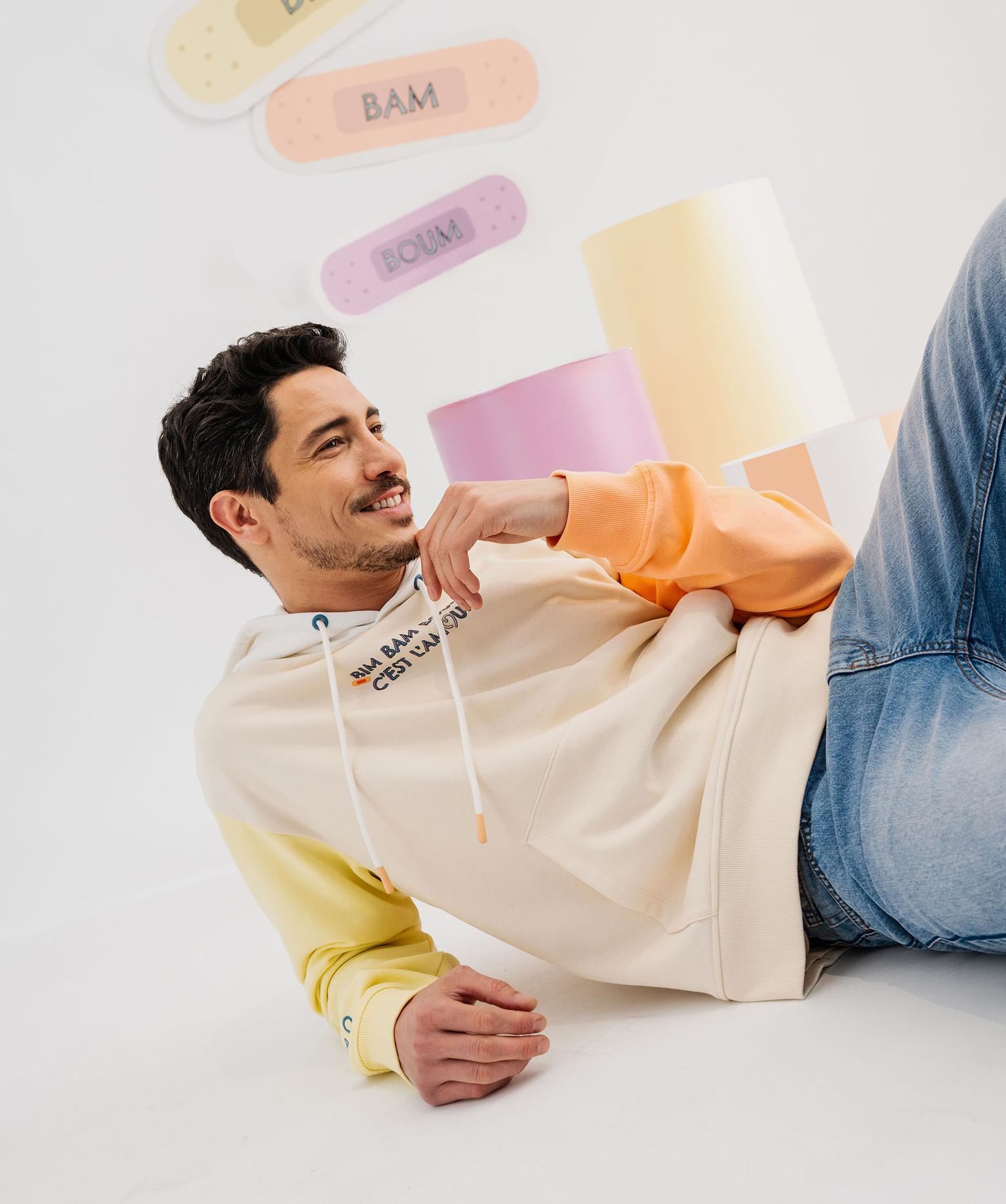 sweat a capuche adulte multicolores avec message amour mixte - gemo x maeva beige standard sweats