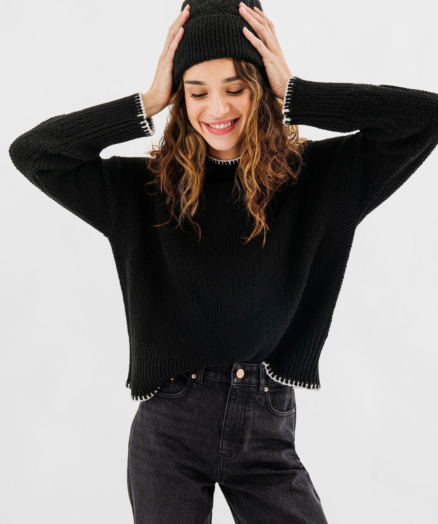 pull court coupe large en maille fantaisie femme noir standard pulls