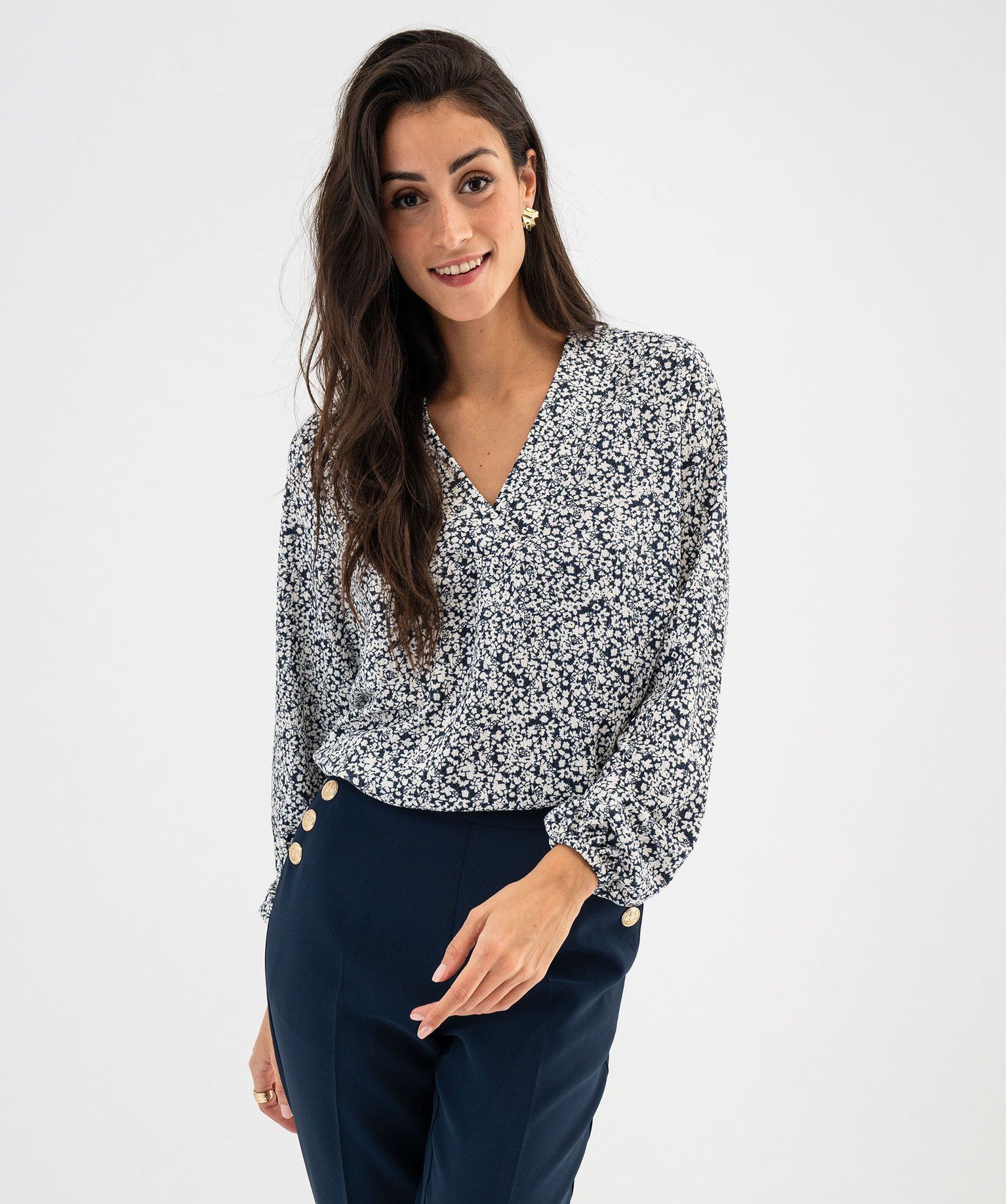 tee-shirt a manches longues et col v en maille texturee femme bleu t-shirts manches longues