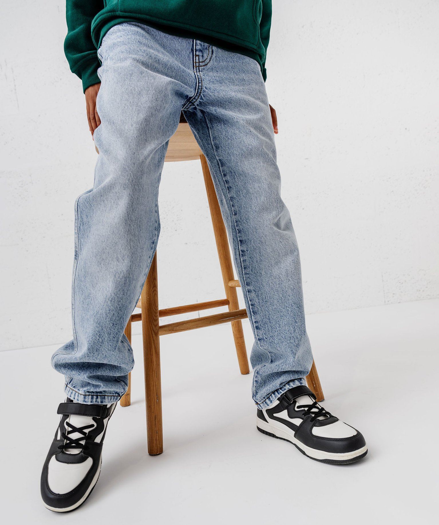 jean loose aspect use avec taille ajustable garcon blanc chine jeans
