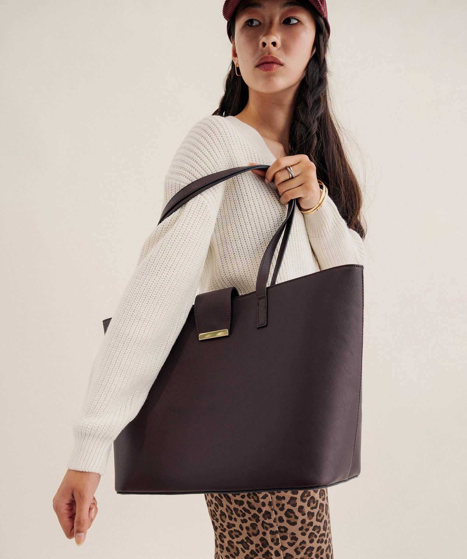 sac cabas rigide en matiere texturee femme violet grands sacs femme