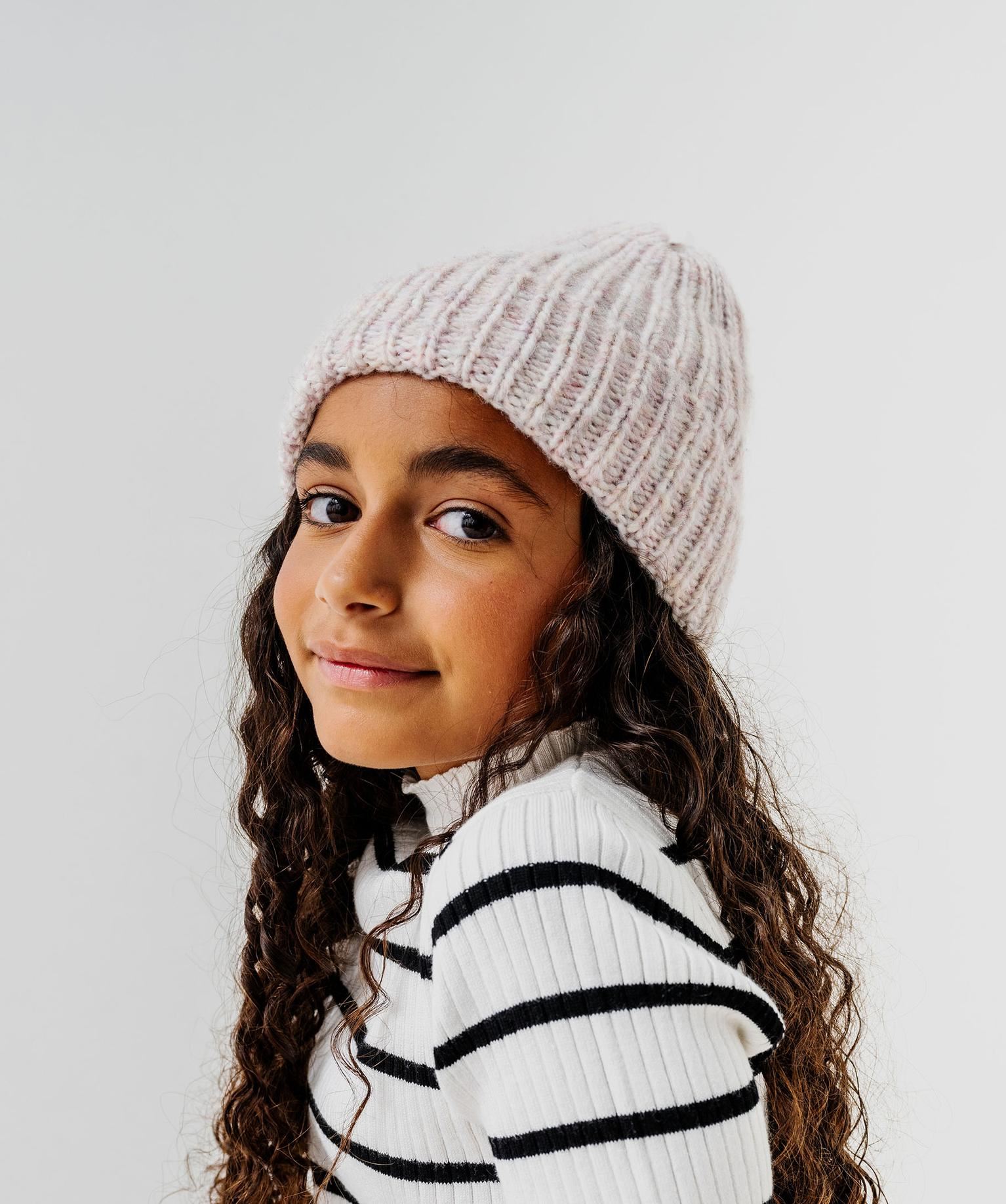 bonnet en grosse maille fille rose