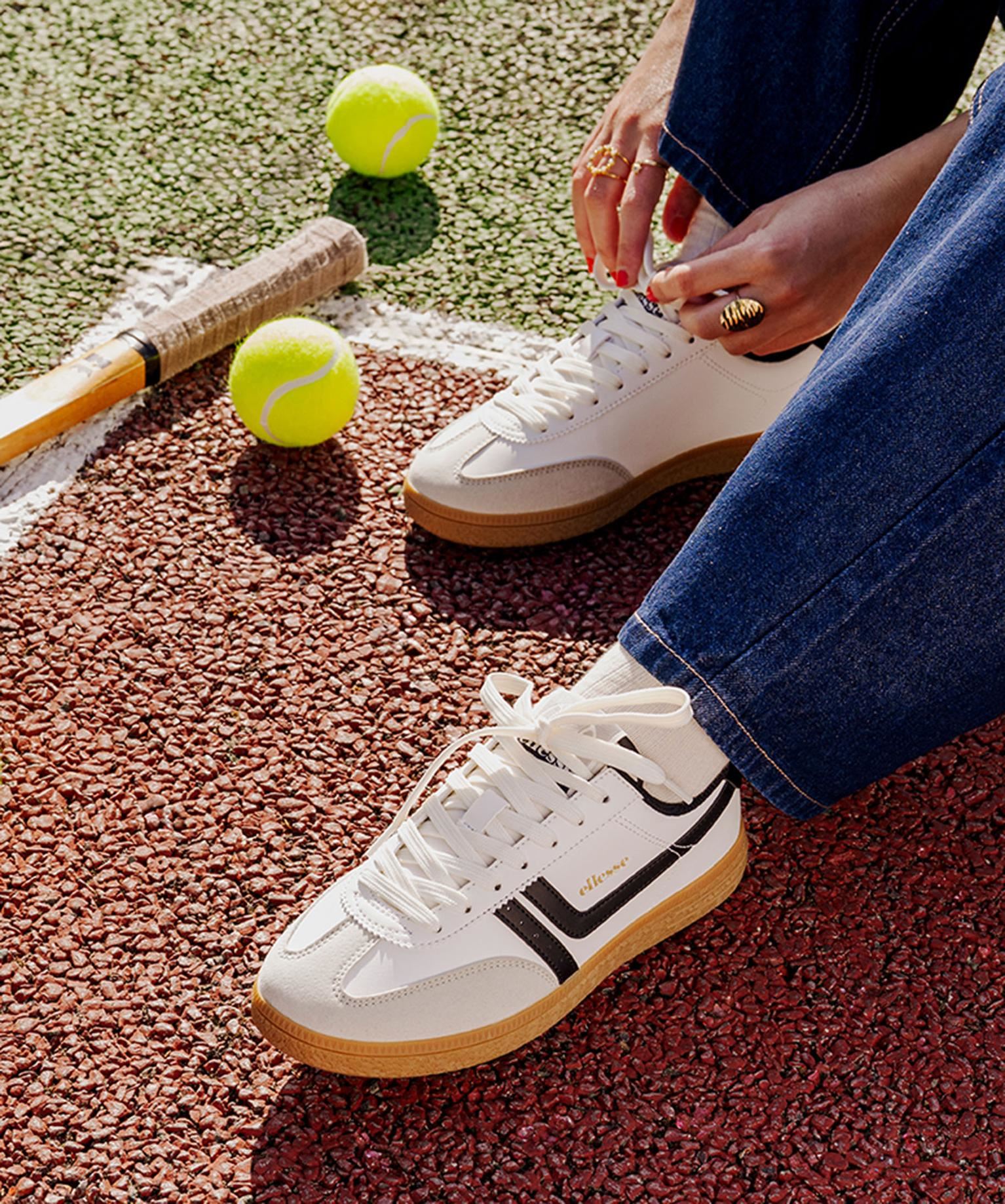 baskets basses look retro a lacets femme - ellesse blanc standard