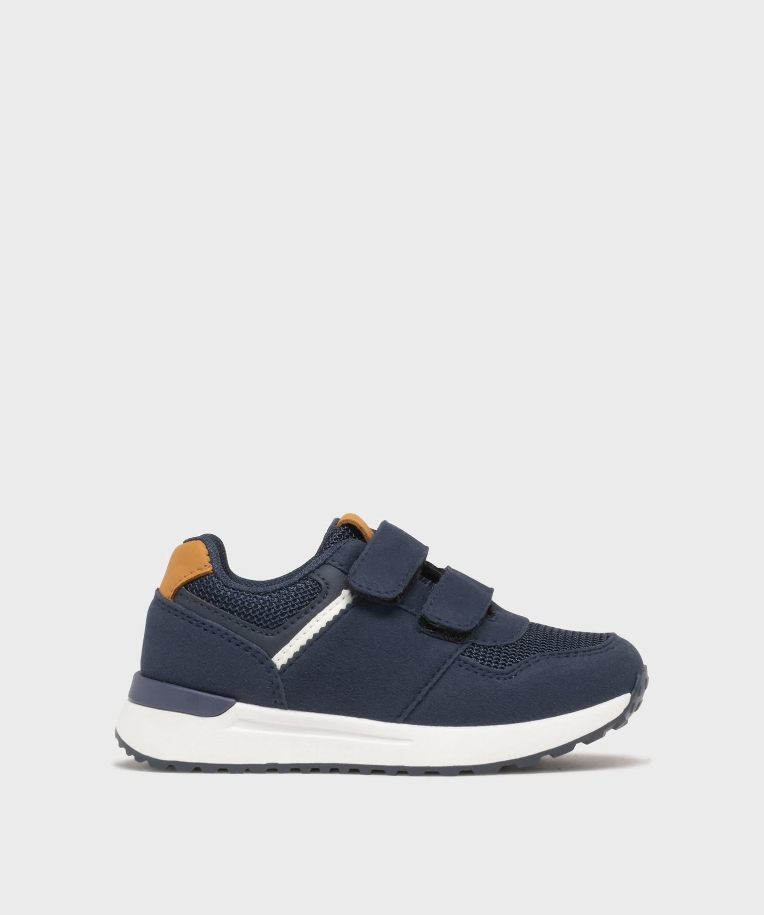 baskets jogger a scratch garcon bleu baskets