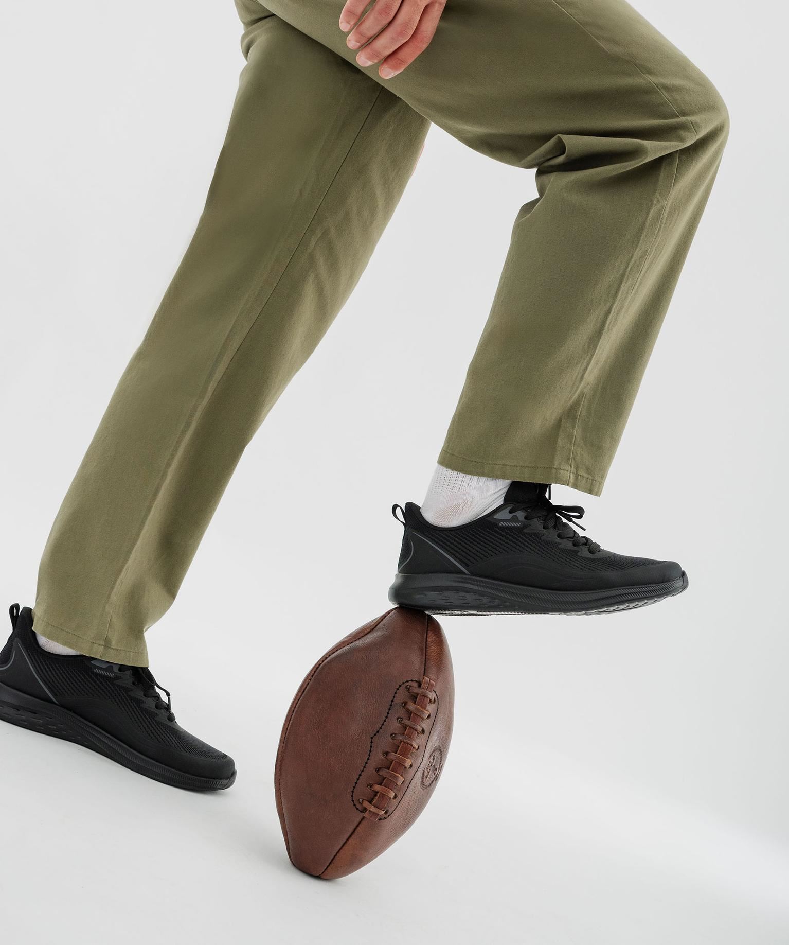 baskets basses de running ultra legeres homme noir standard