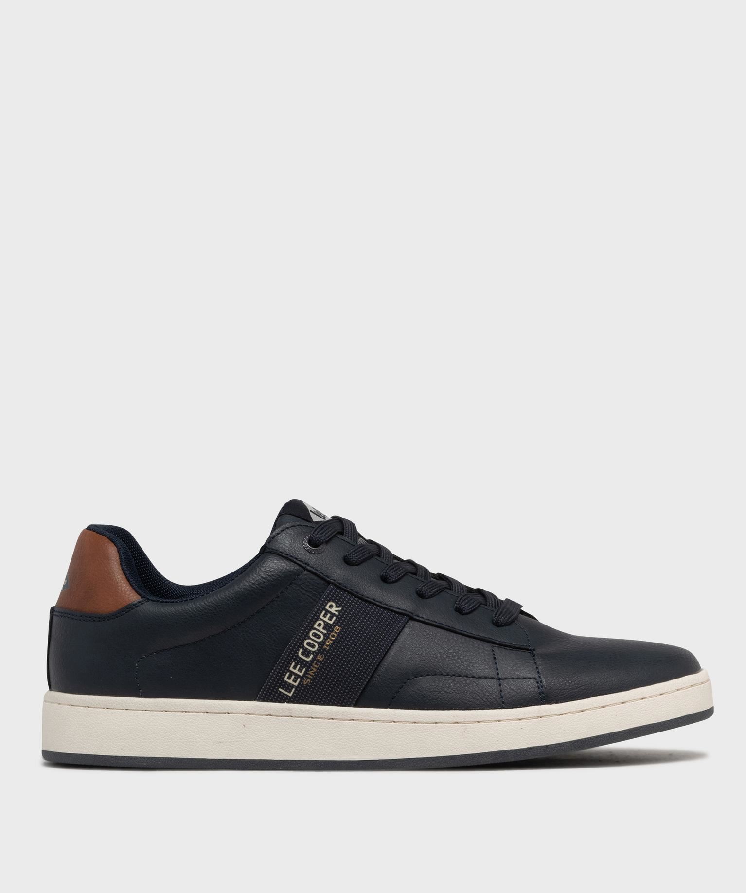baskets basses a lacets avec semelle contrastante homme - lee cooper bleu
