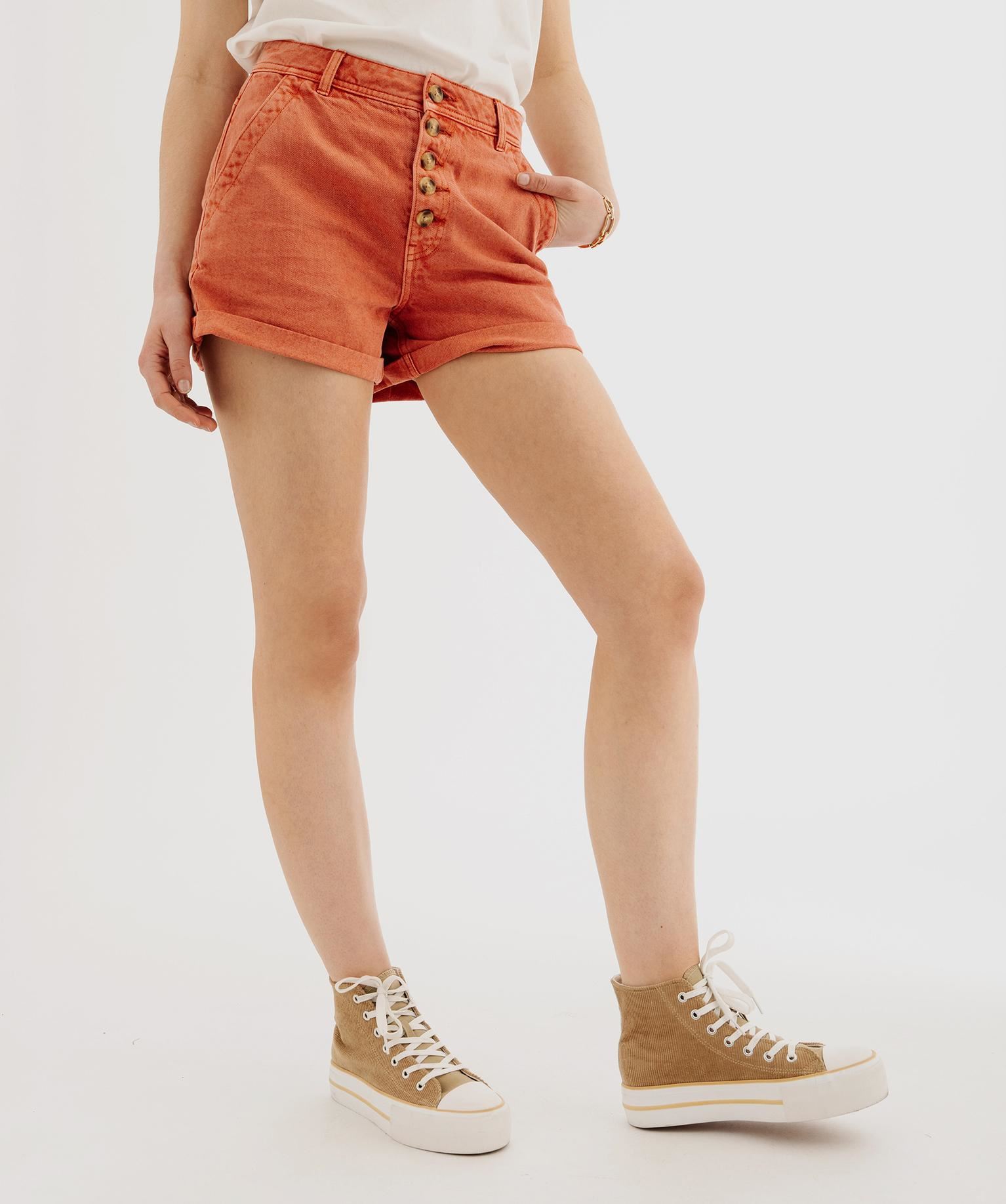 short en twill ample taille haute a boutons femme rouge shorts