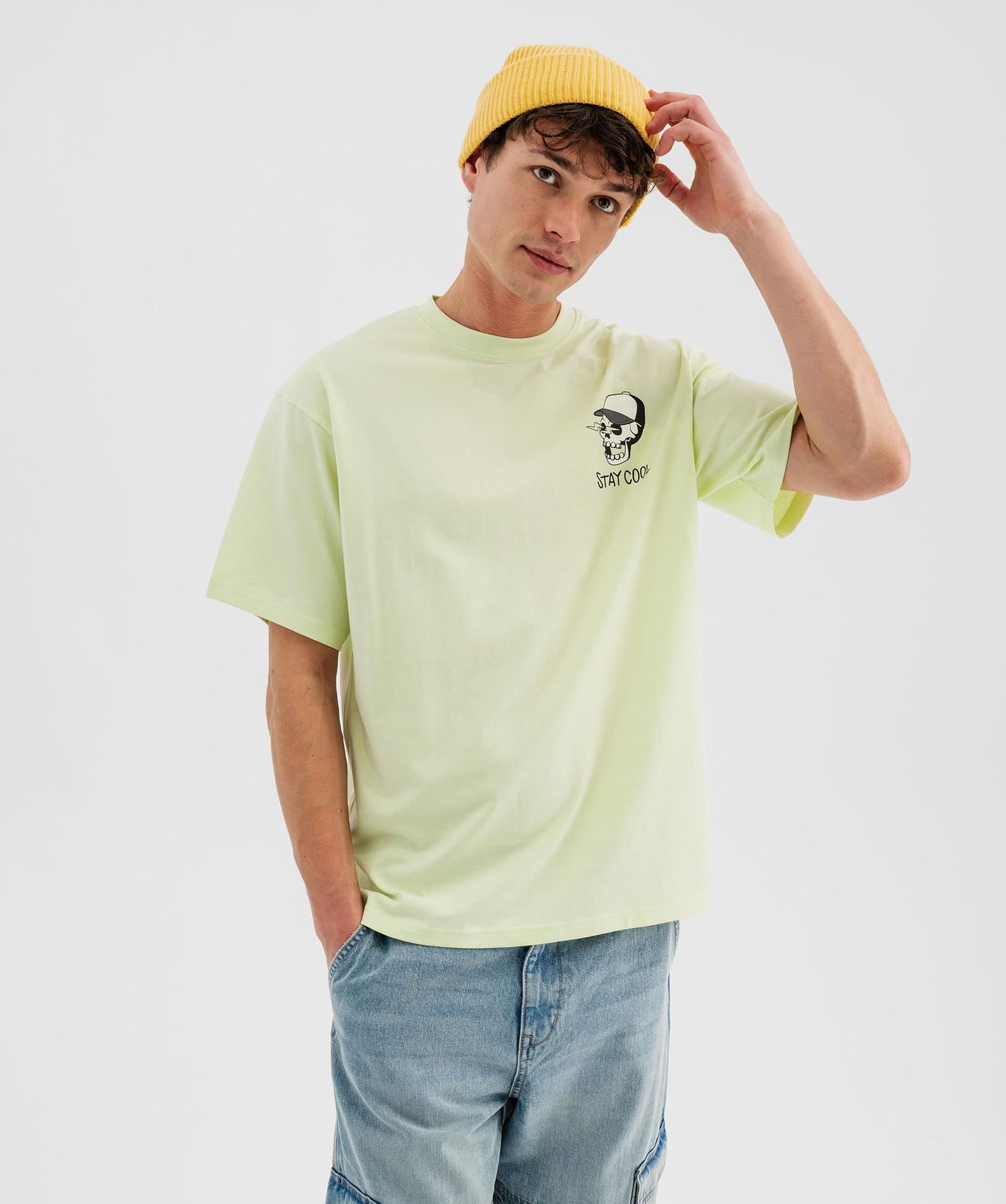 tee-shirt manches courtes oversize a motif urbain homme vert standard tee-shirts