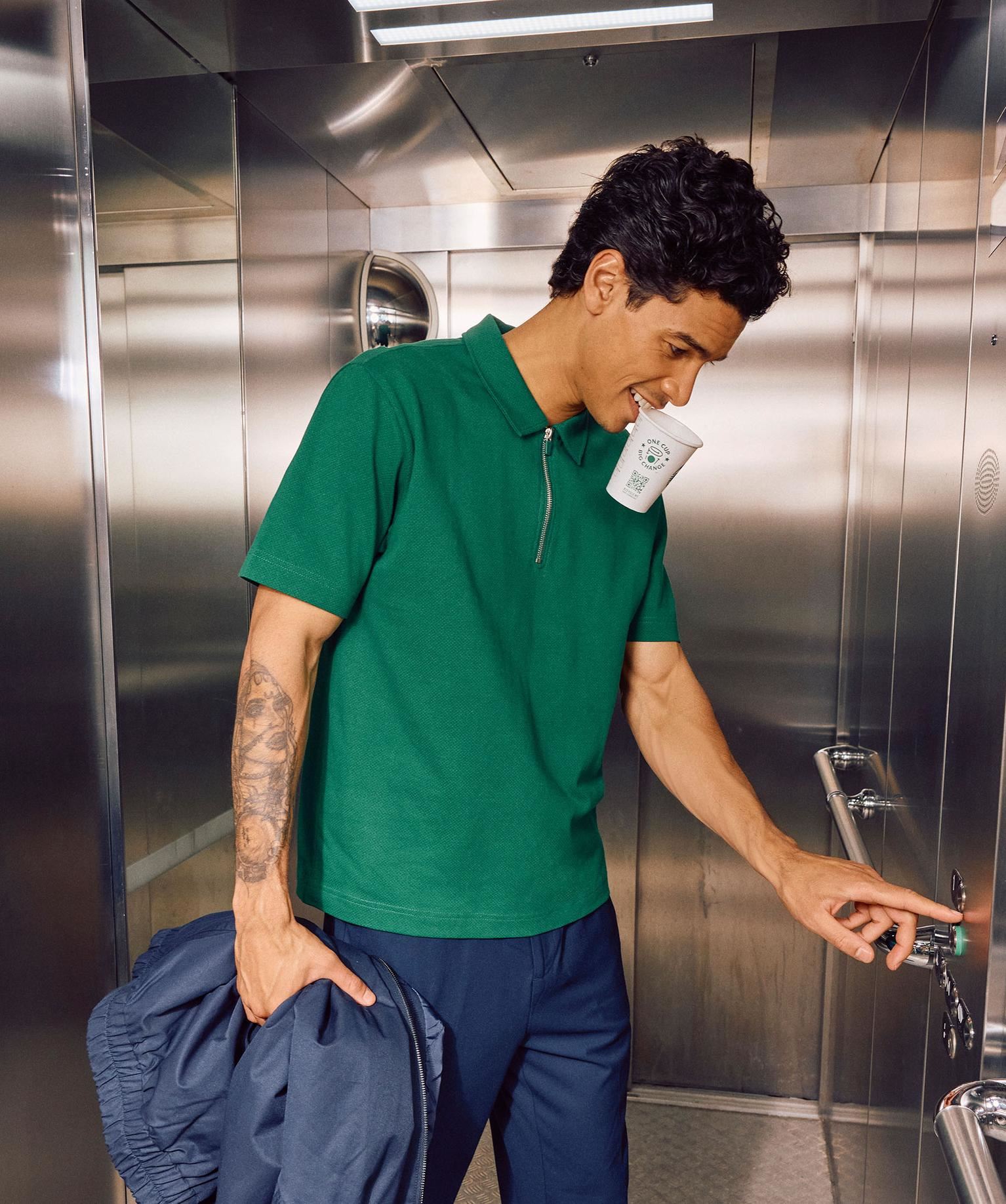 polo manches courtes a col zippe homme vert standard polos