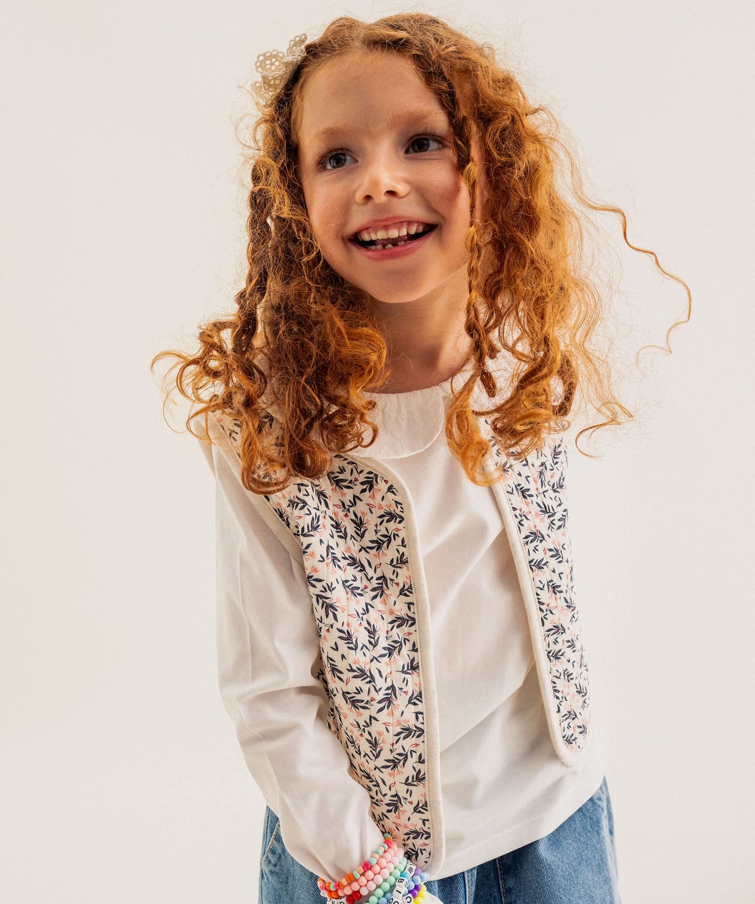 gilet sans manches a motifs fleuris fille beige gilets