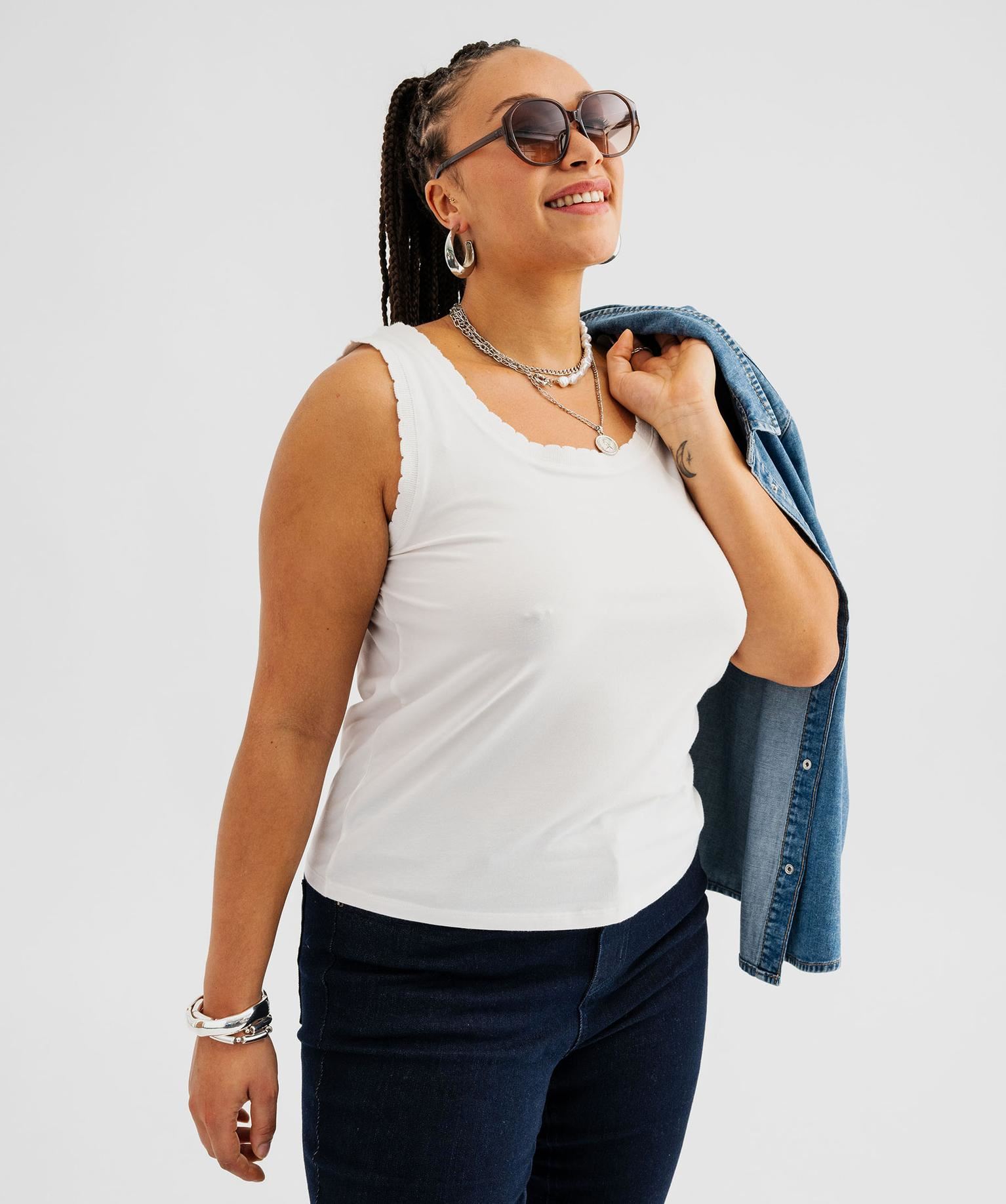 debardeur en coton stretch uni avec finition festonnee femme grande taille blanc debardeurs