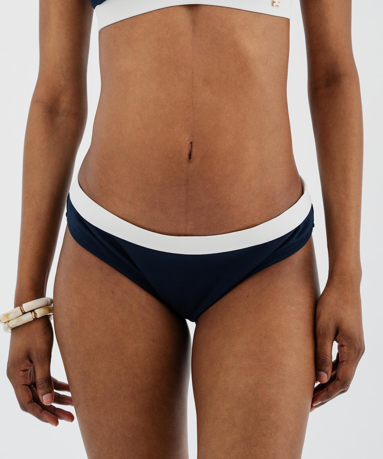 bas de maillot forme culotte en maille gaufree femme - lulucastagnette bleu