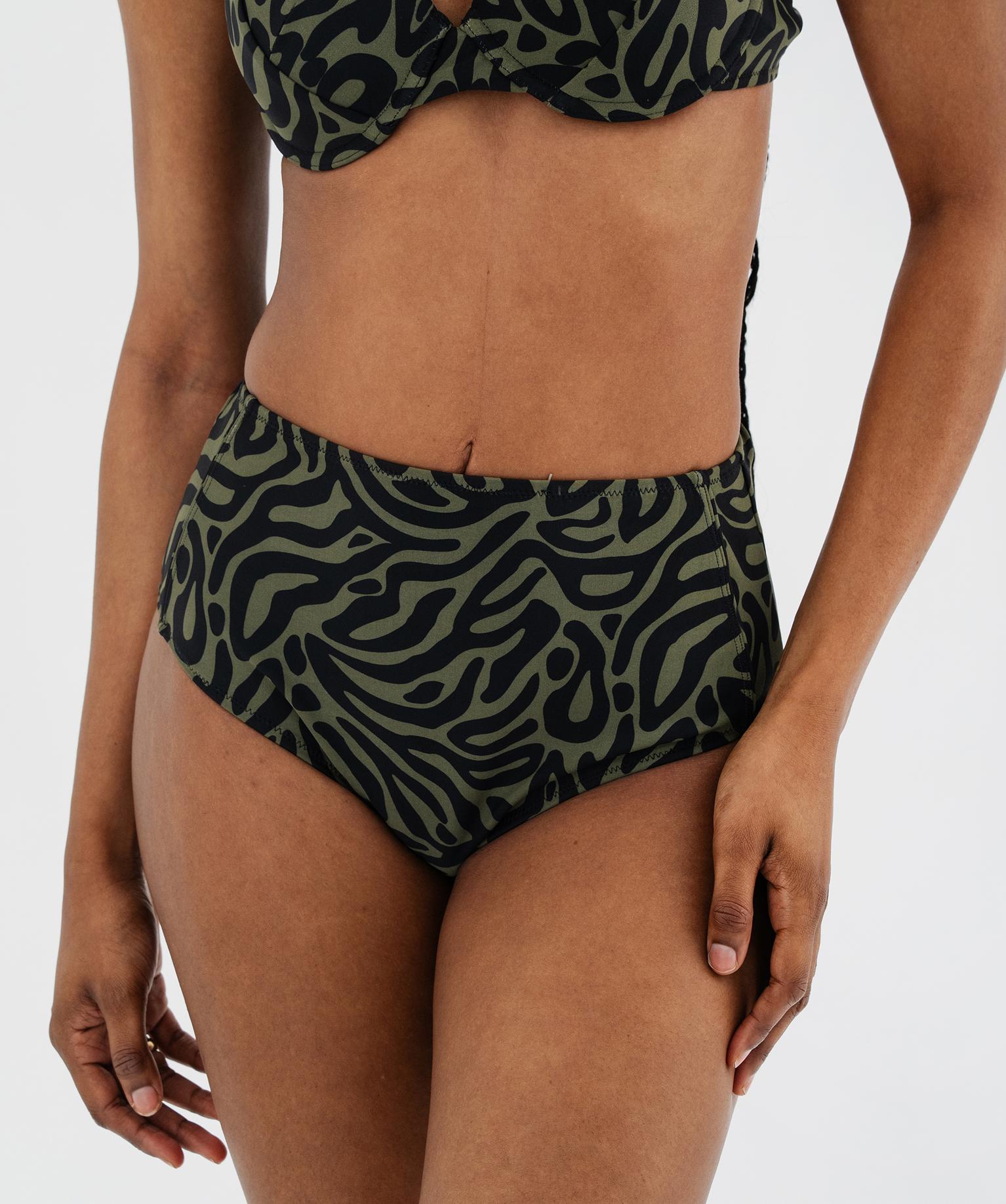 bas de maillot de bain forme culotte taille haute sculptant femme vert